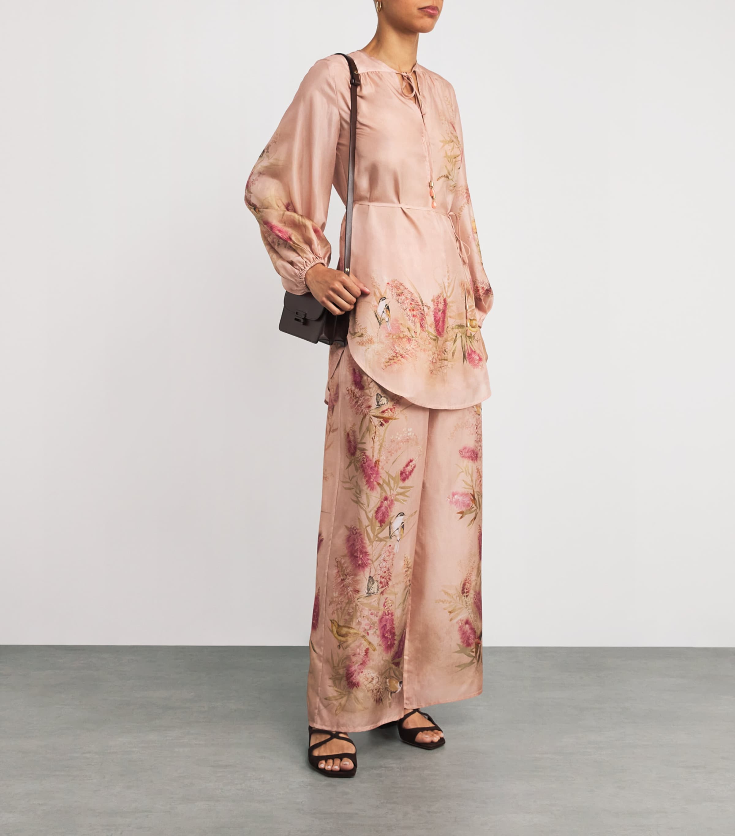 Tシャツ・カットソー ZIMMERMANN CASCADIAN PRINTED SILK TOP Zimmermann Silk Cascadian Tunic Top | Harrods UK