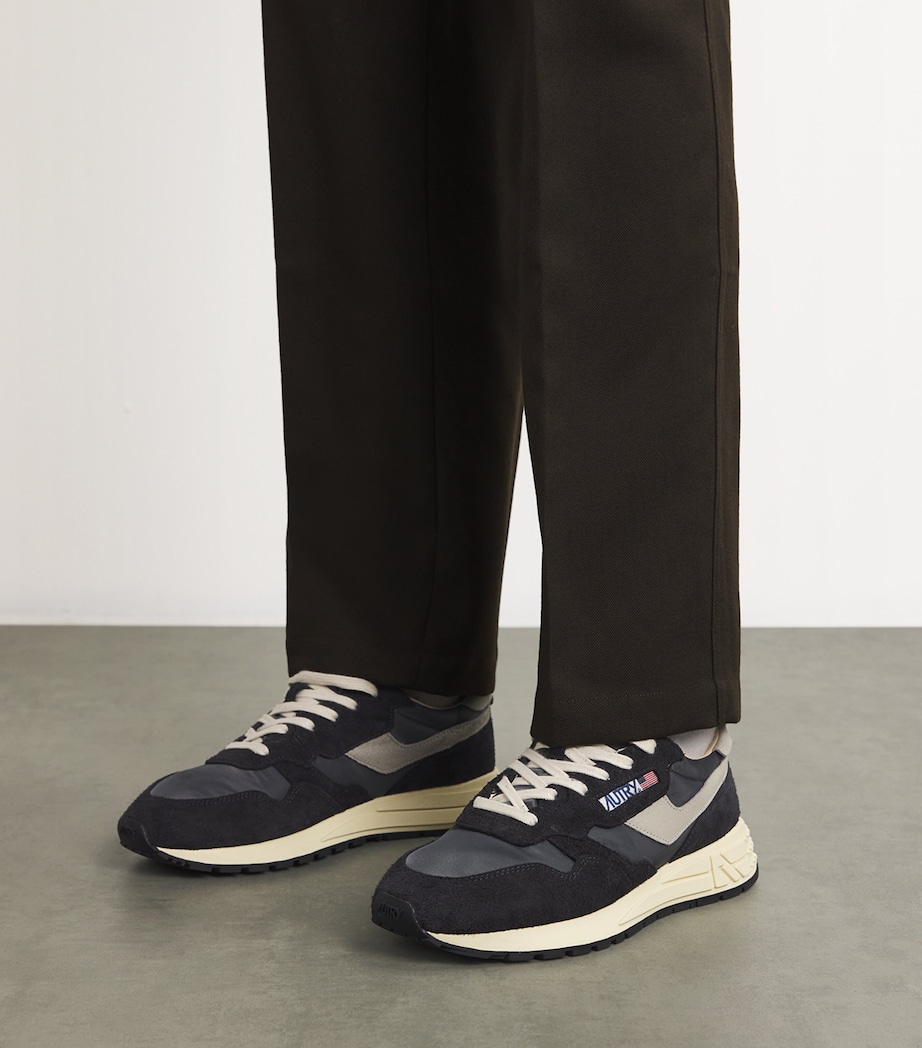 Autry Leather Reelwind Low-Top Sneakers Black Image 2