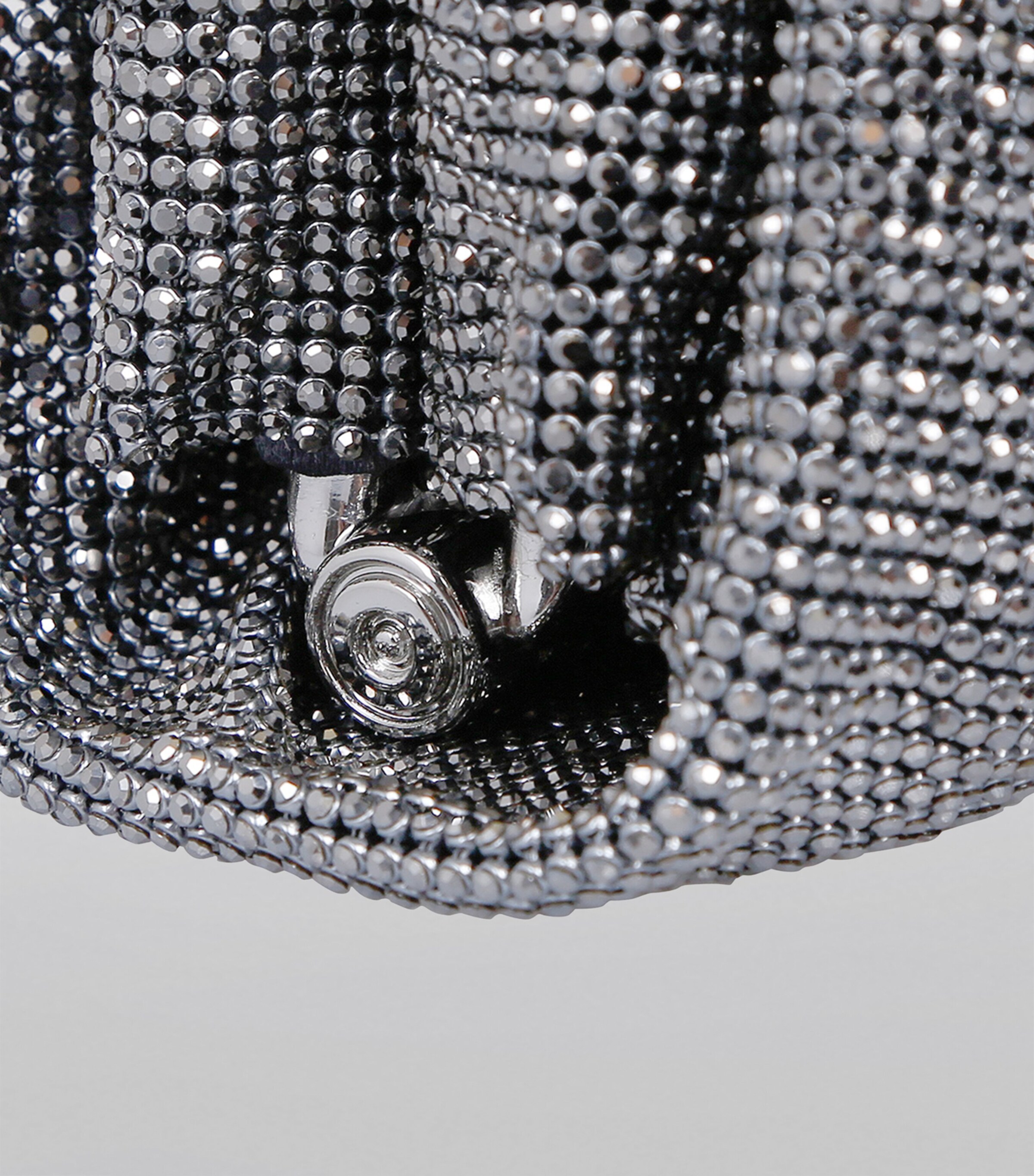Benedetta Bruzziches Embellished Venus La Petite Clutch Bag Black Image 4