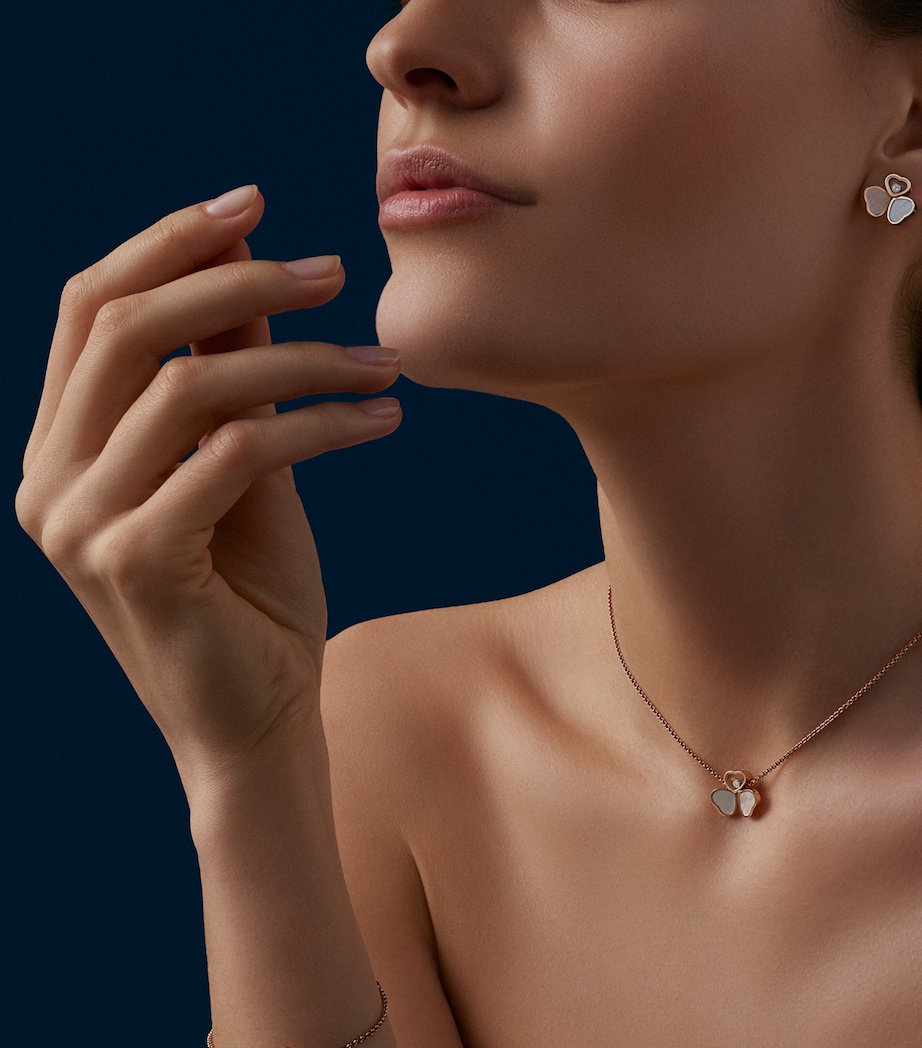 Rose Gold, Diamond and Mother-of-Pearl Happy Hearts Bracelet 18K ROSE GOLD Image 3