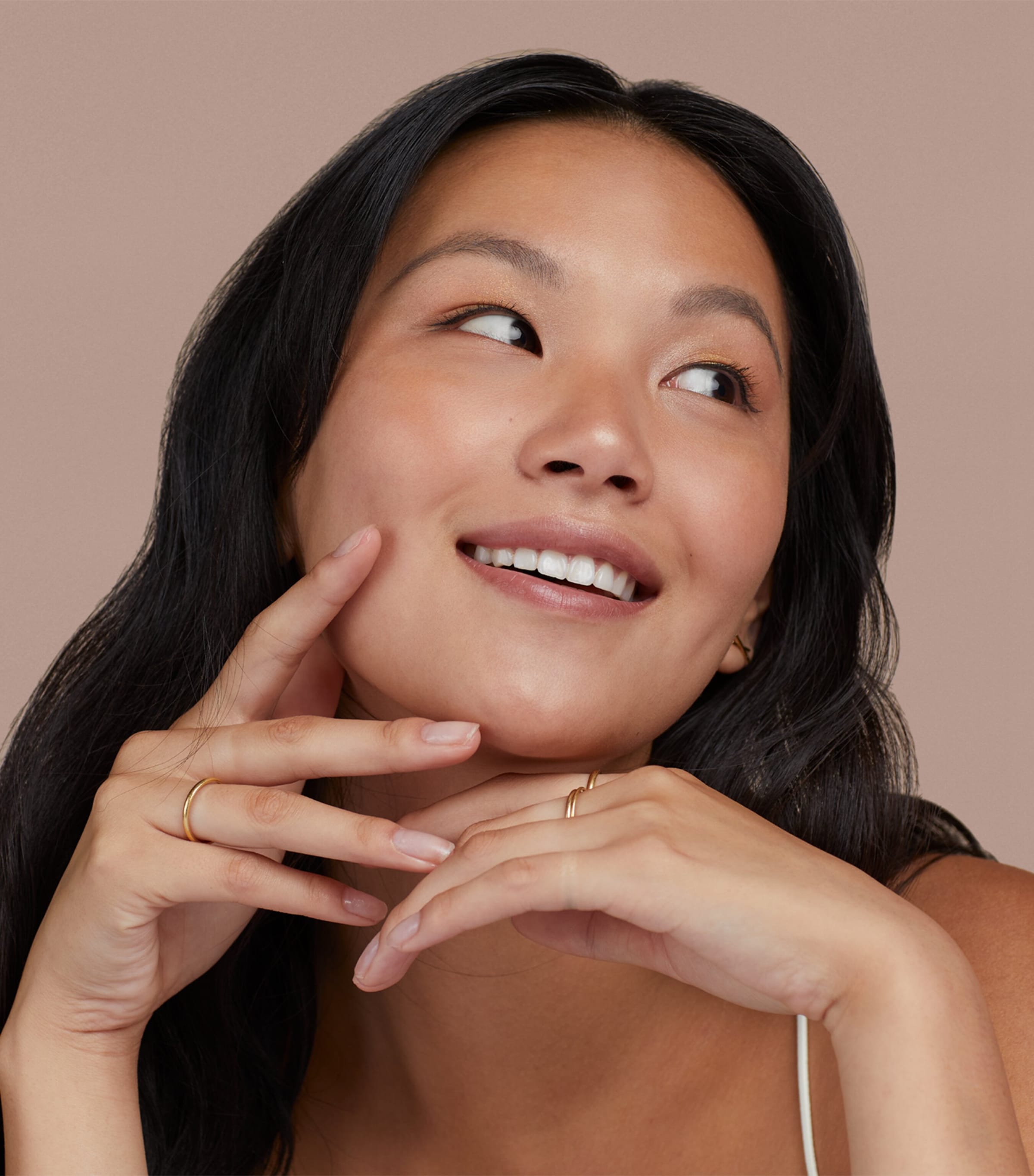 Defense Essential Glow Moisturizer SPF 30 (60ml) NO COLOUR Image 4