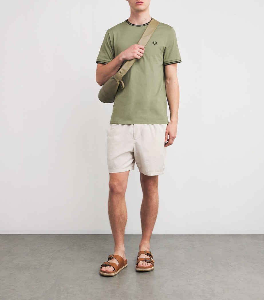 Twin Tipped Tennis T-Shirt Y64OLIVMNT/NGTGRN Image 2