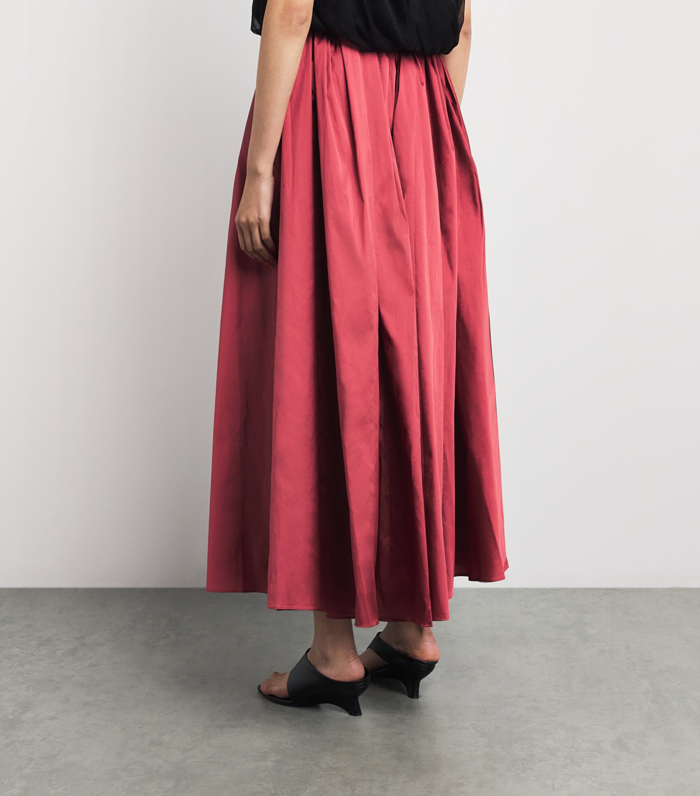 Abadia Womens Elodie Pleated Midi Skirt Red Image 5