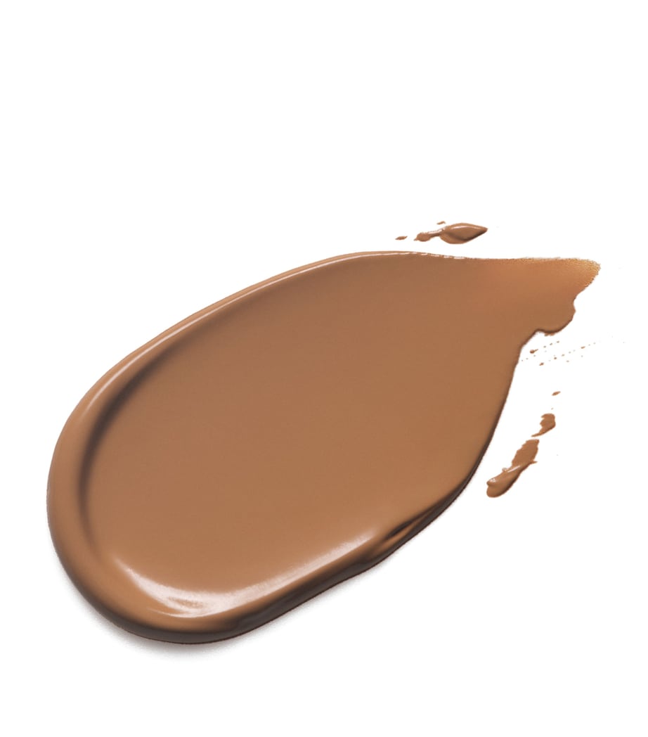 Impeccable Blurring Second-Skin Matte Foundation SHADE 19 5W Image 3