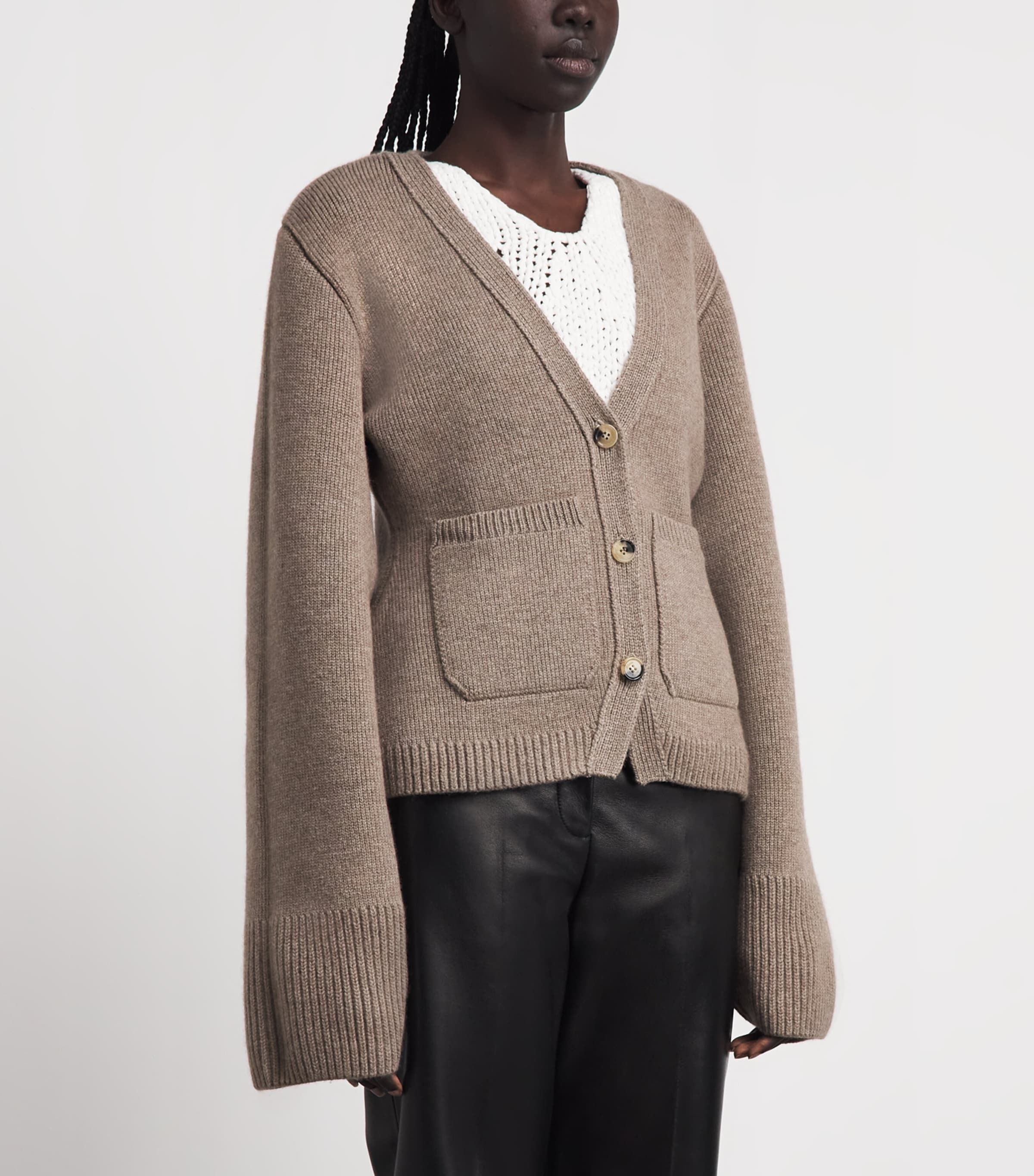 Khaite Womens Cashmere Scarlet Cardigan Barley Image 4