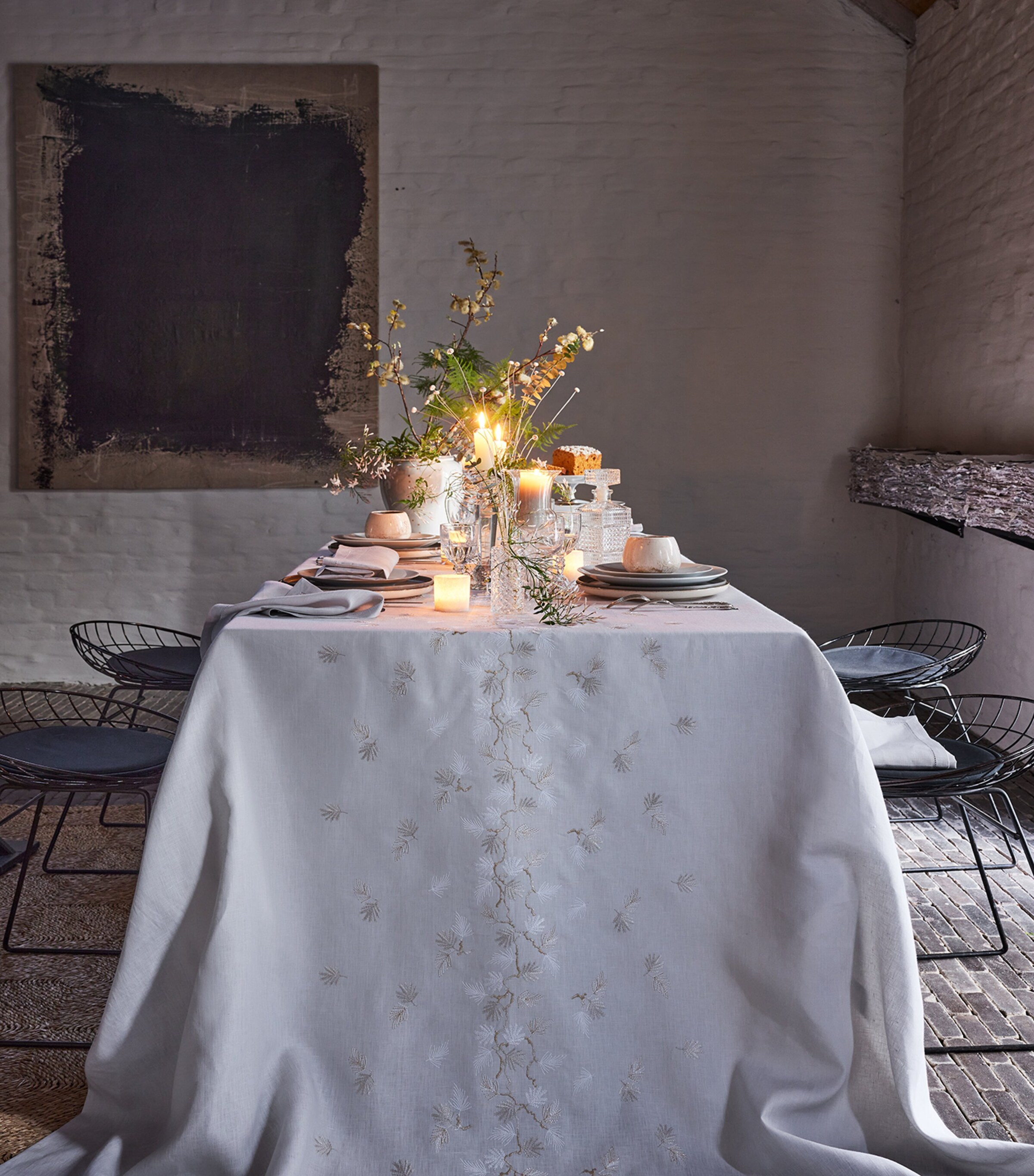 Linen Embroidered Tablecloth (170cm x 250cm) SIUGE SR Image 2