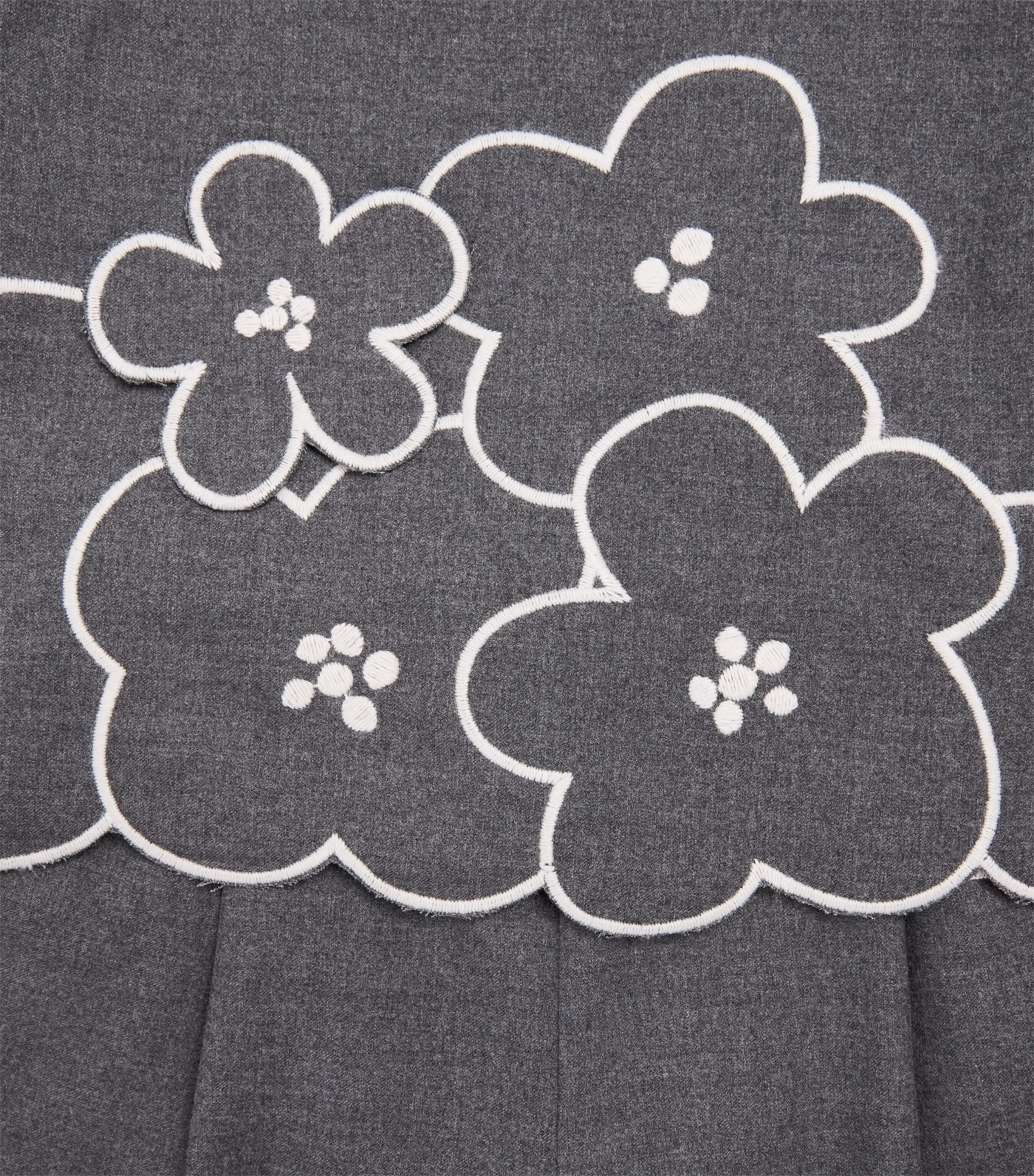 Il Gufo Scalloped Embroidered Top and Shorts Set (2-8 Years) Cloud/milk Image 4