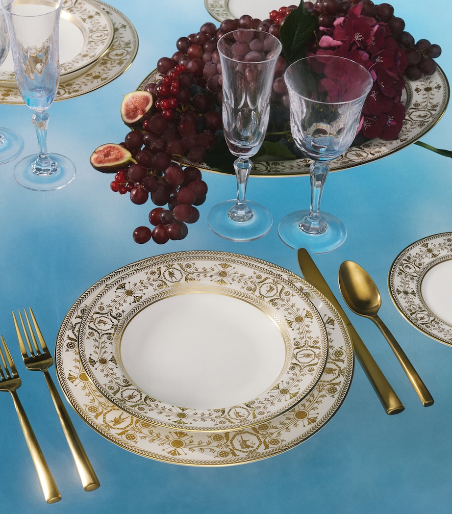 Bone China Bacchus Rice Bowl (10.5cm) PINK Image 5