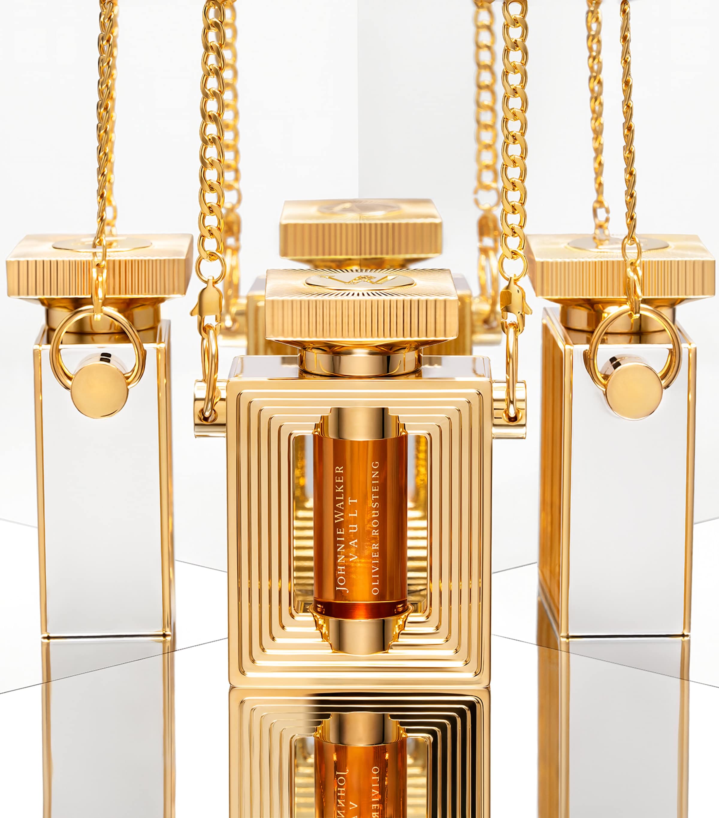 Johnnie Walker Vault – The Couture Flask NO COLOUR Image 2