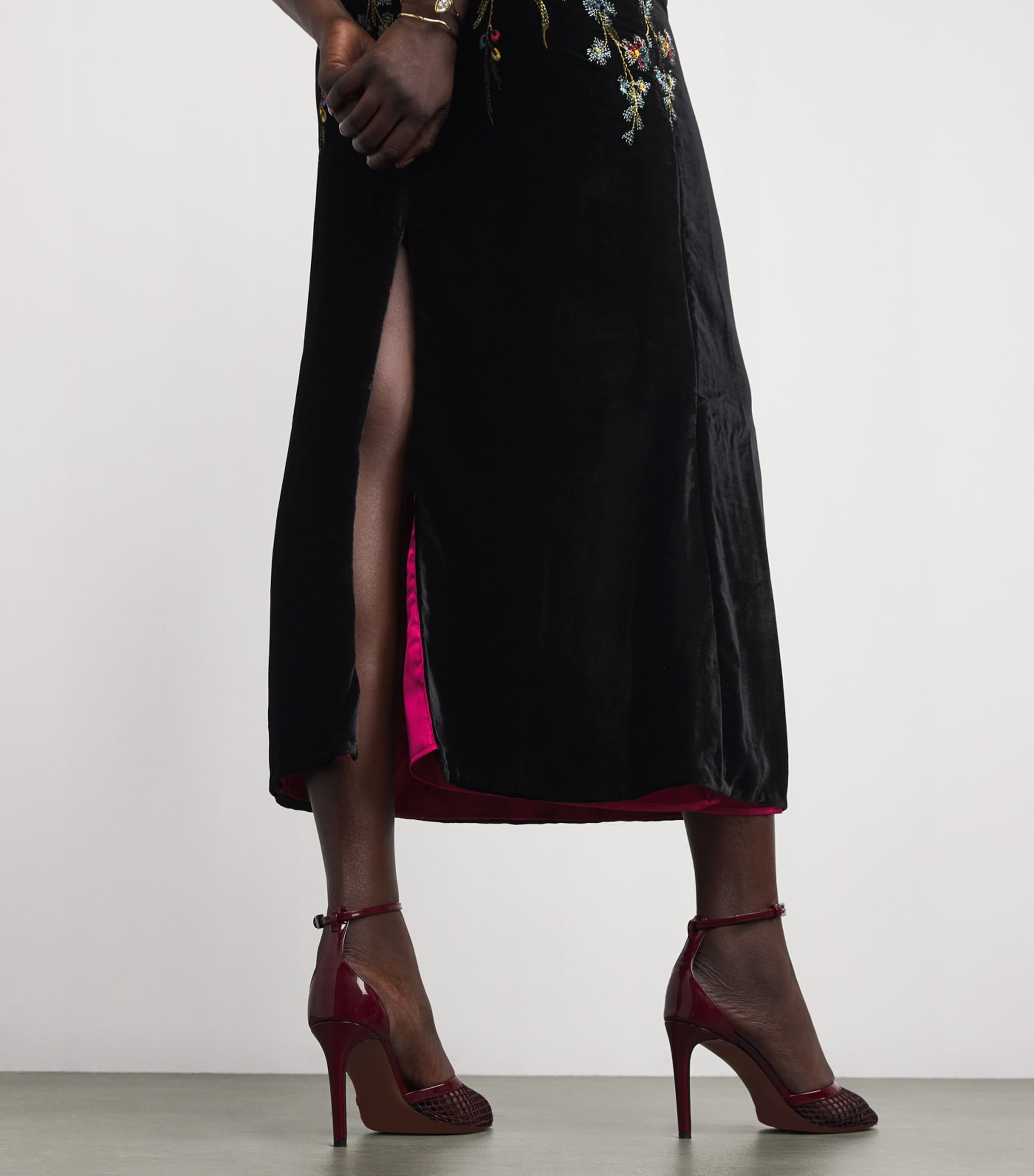 Velvet Embroidered Zaffira Maxi Dress ARCIMBOLDI Image 6