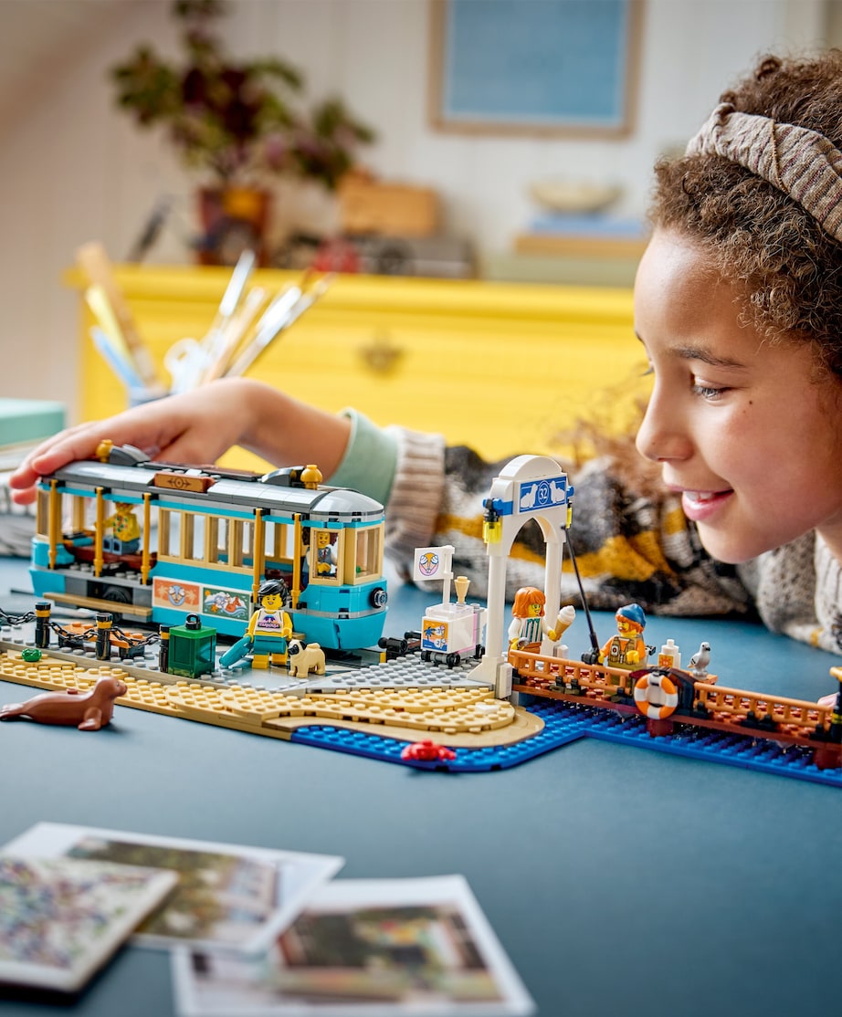 Lego LEGO City Classic Beach Tram - Train Toy Set 60506 Image 4