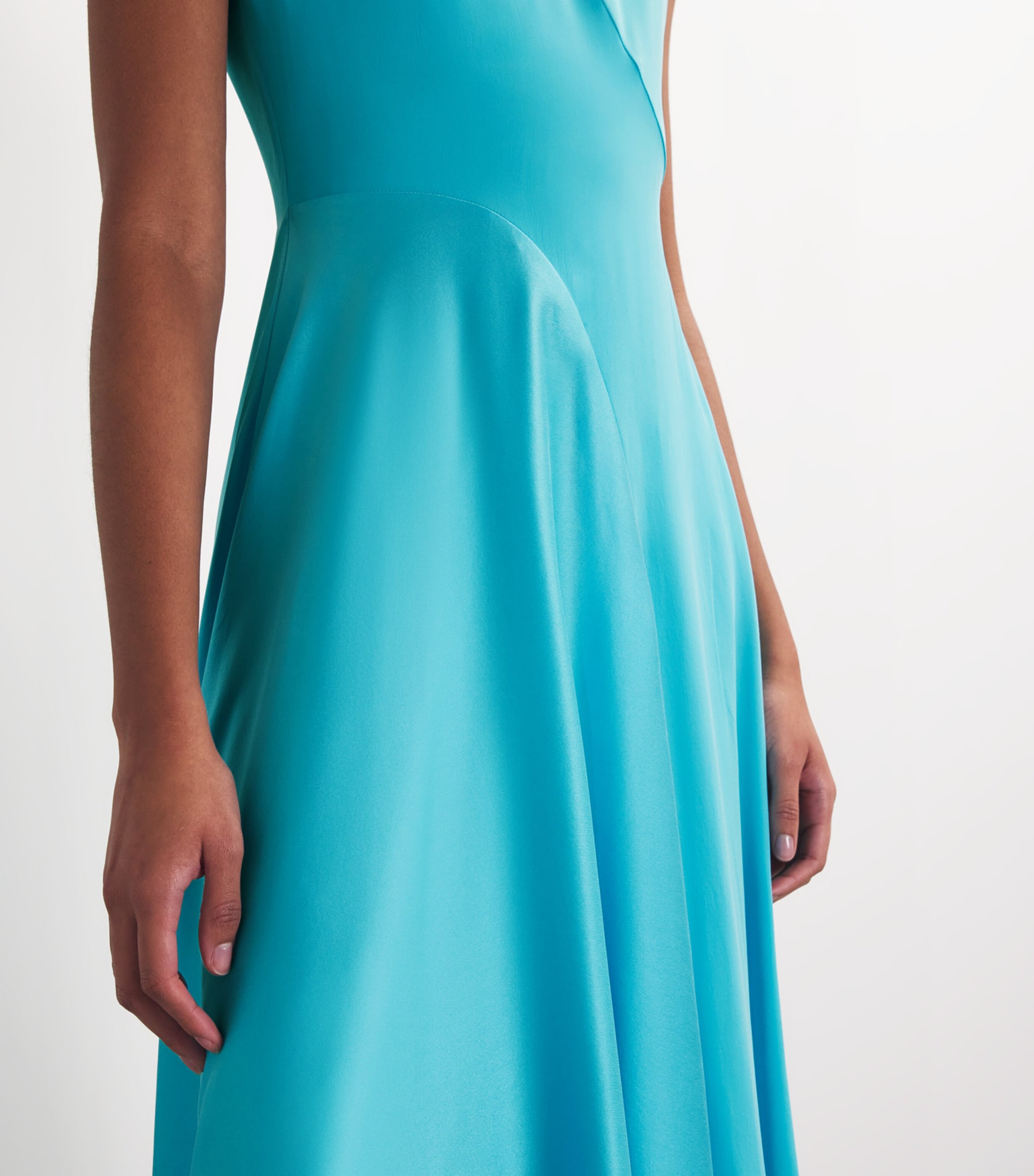 Silk Miral Midi Dress PISCINE Image 4