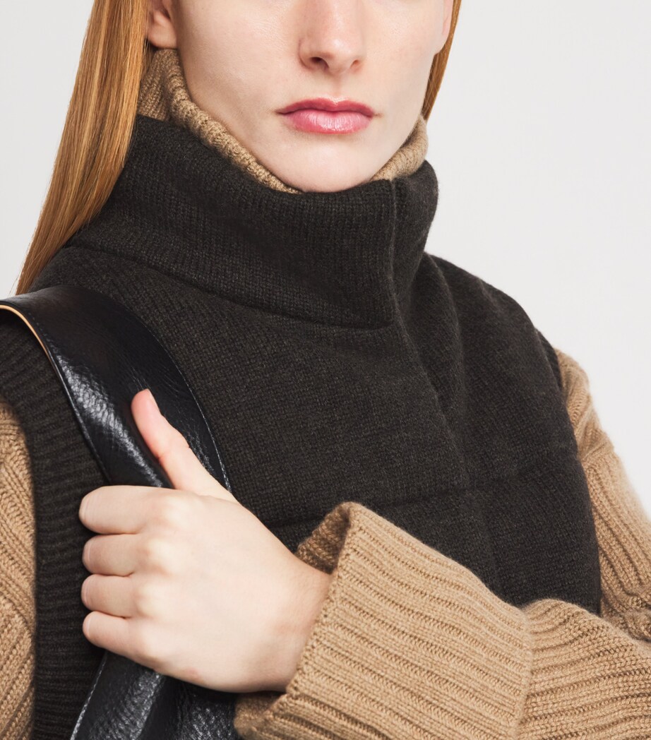 Le Kasha Womens Organic Cotton Montana Gilet Chocolat Image 6