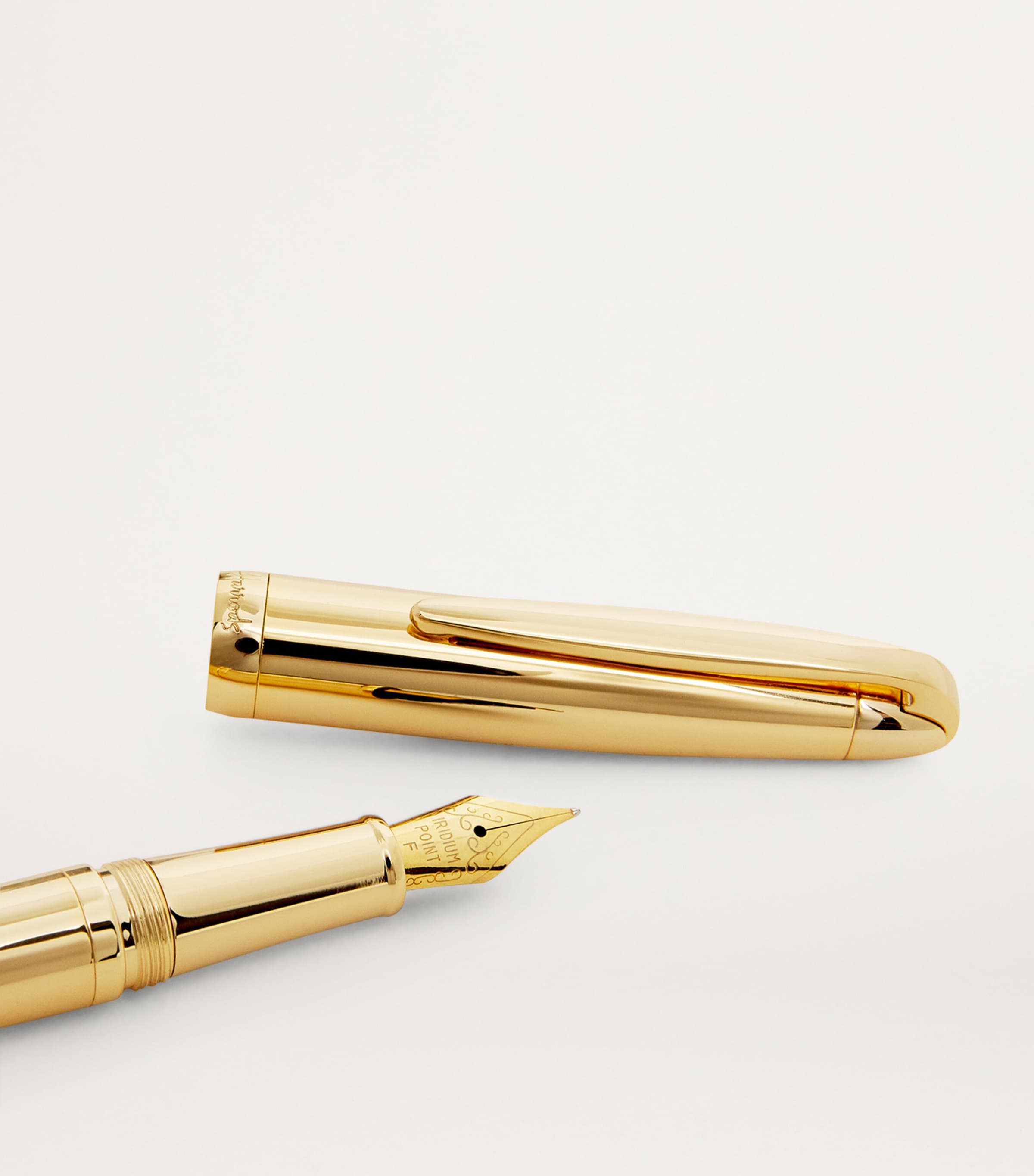 Fountain Pen GOLD Image 3