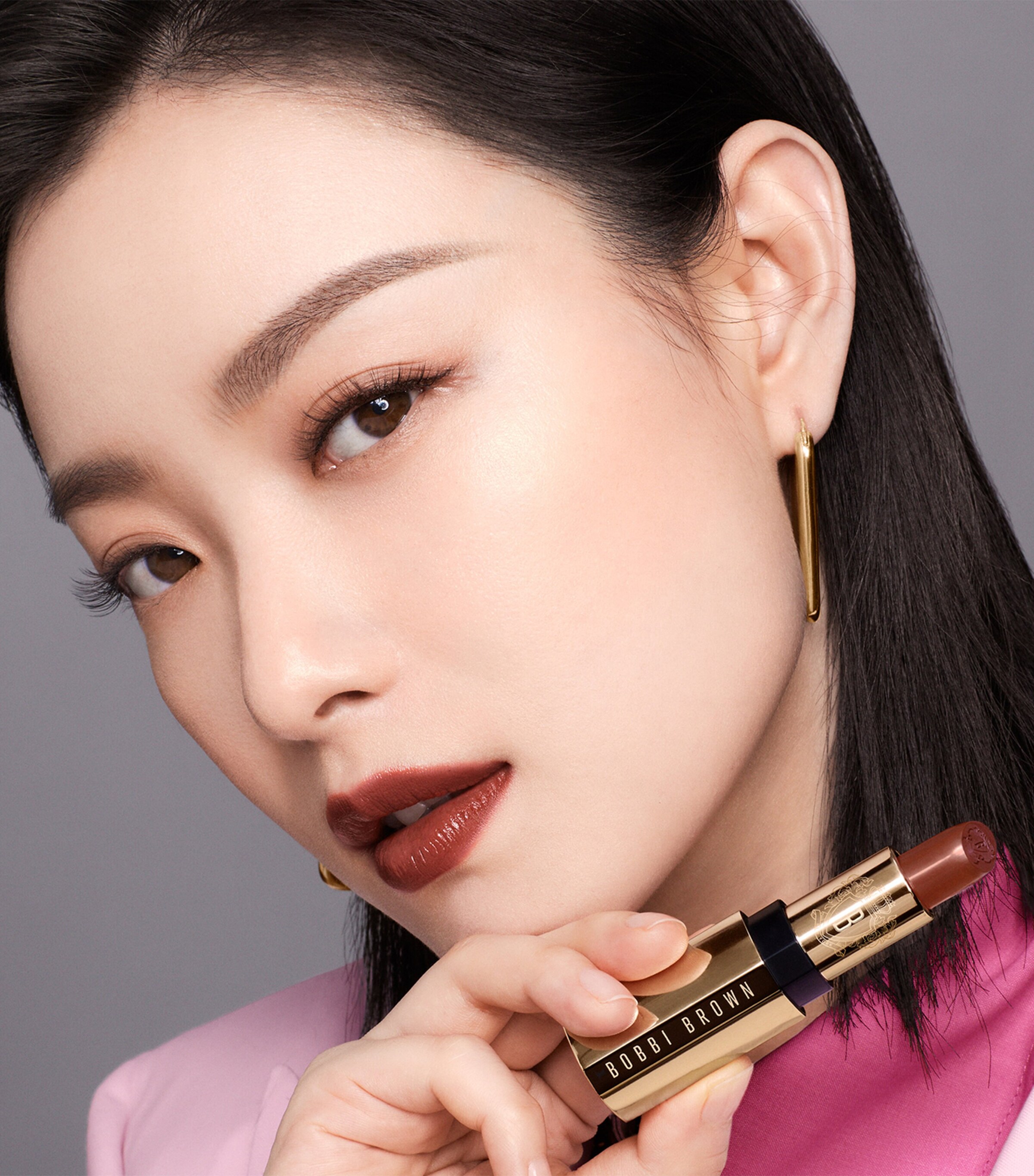 Luxe Lipstick RUBY Image 5