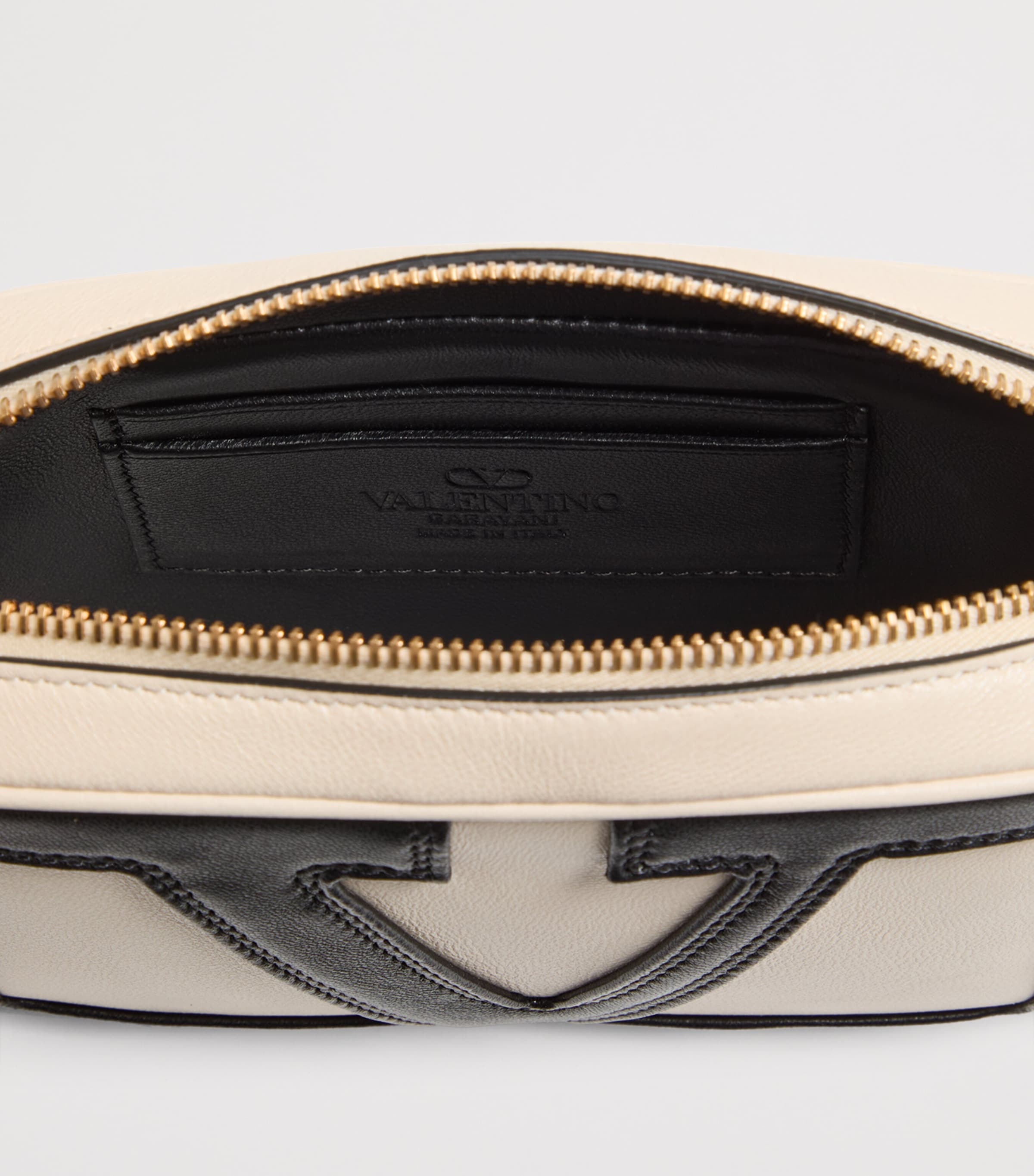 Valentino Garavani Viva Superstar chain belt bag red/black