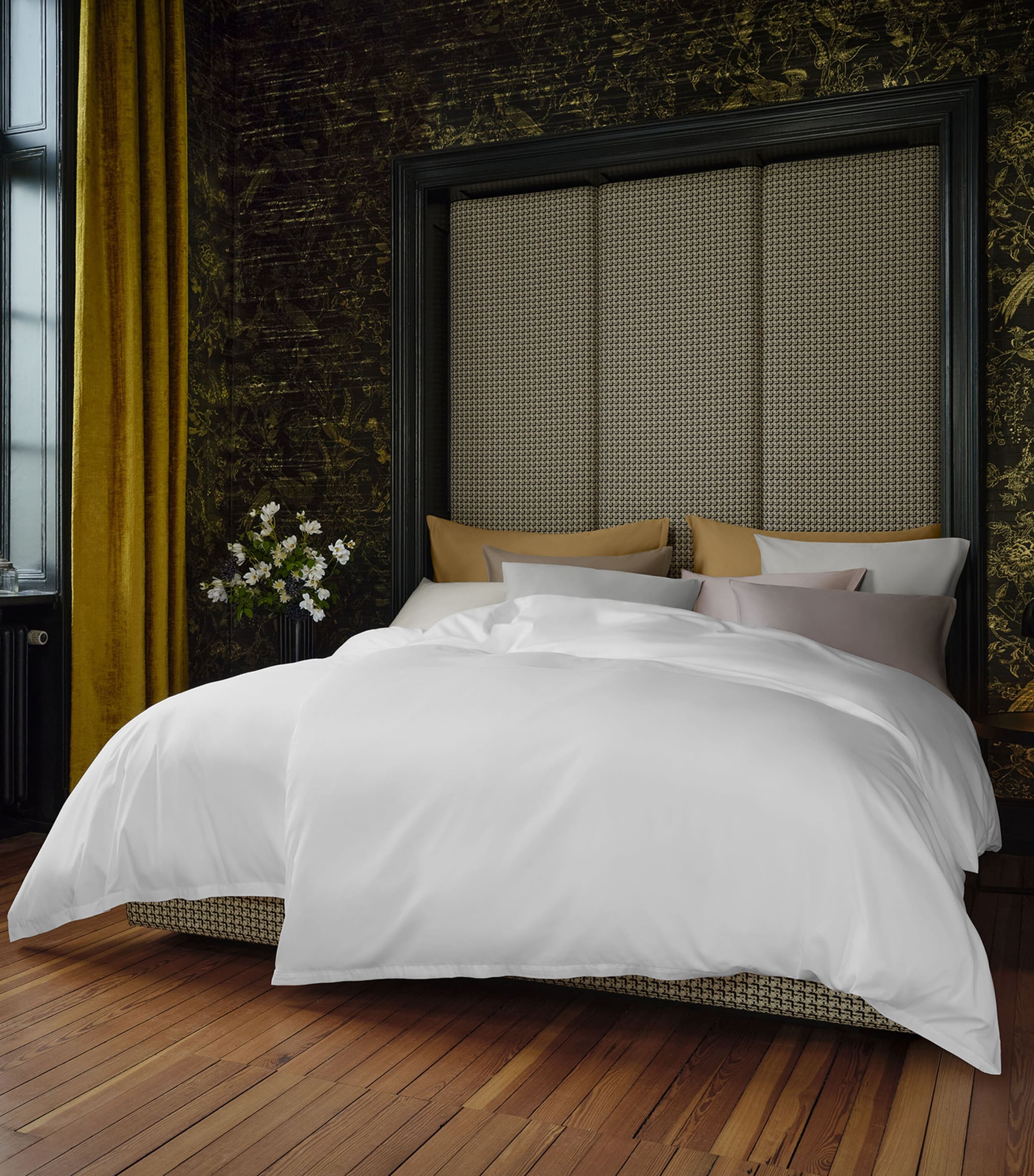 Schlossberg Cotton Sateen Noblesse Uni King Fitted Sheet (150cm x 200cm) Viola Image 2