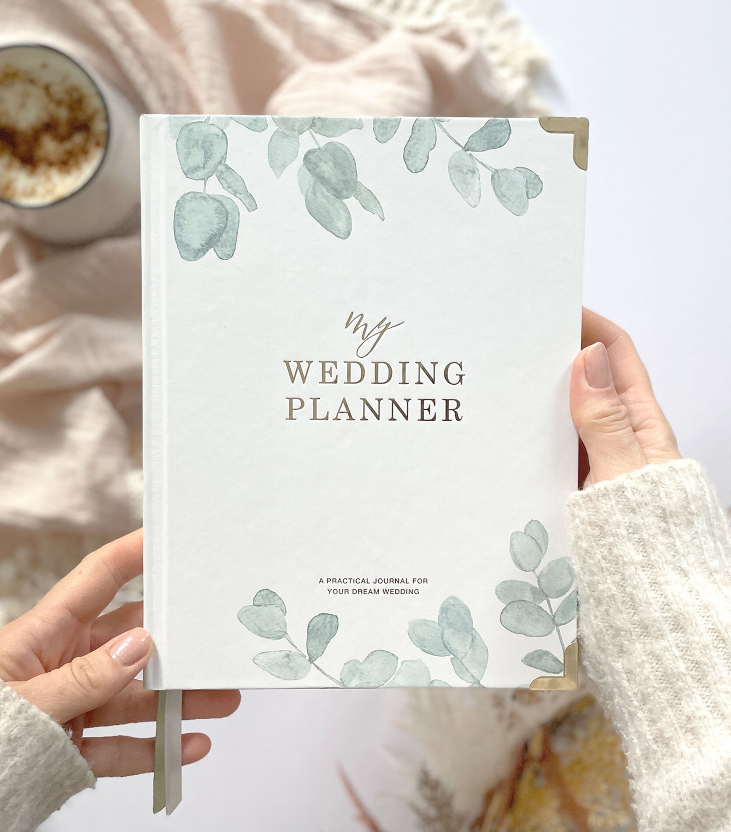 Blush and Gold Luxury Wedding Planner White, Green, Gold Image 4