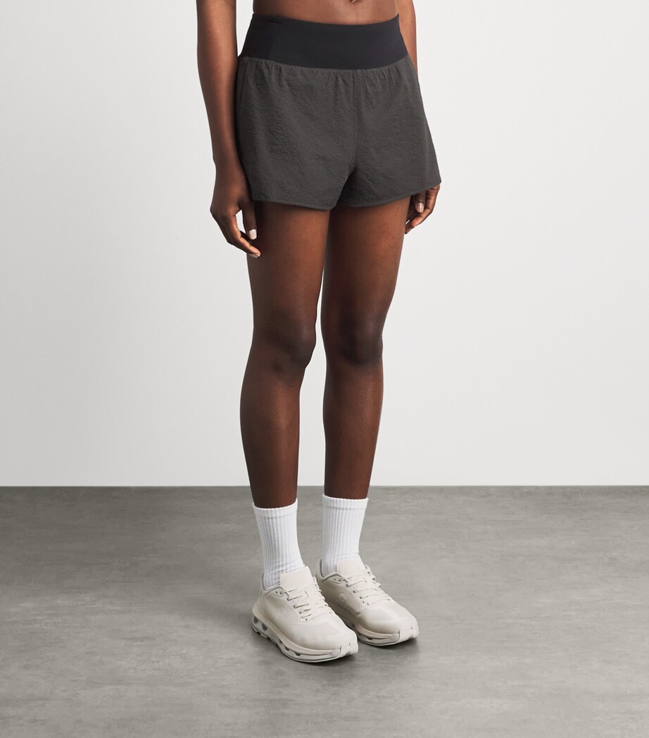 On Womens Performance Volt Shorts Espresso Image 4