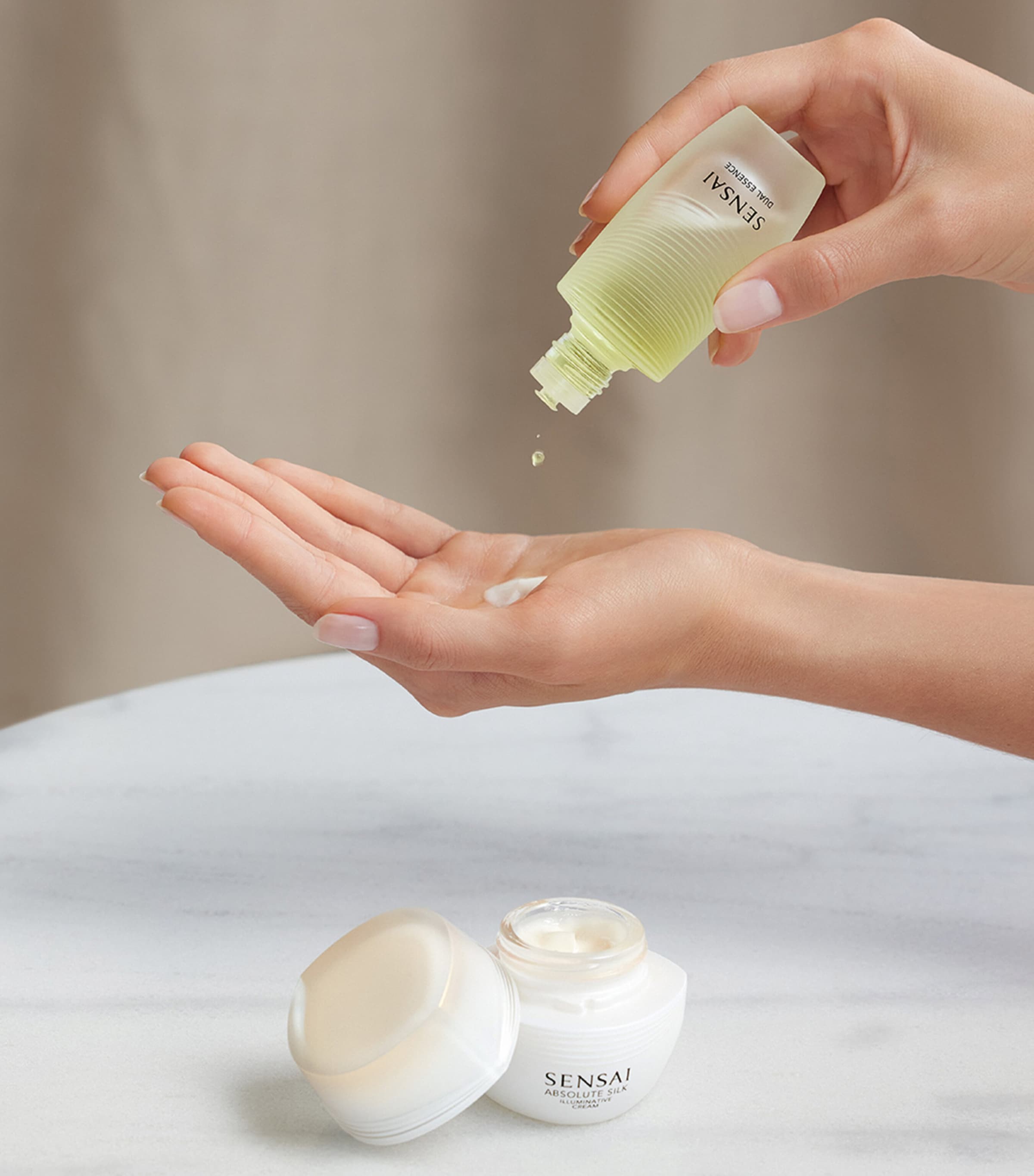 Sensai Dual Essence (30ml) | Harrods UK