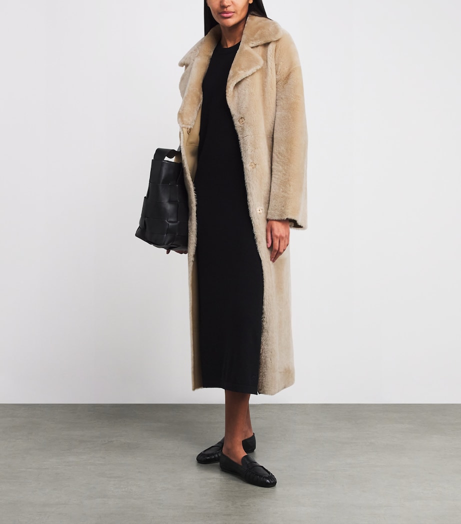 Shearling-Leather Reversible RIEN coat SAND Image 2