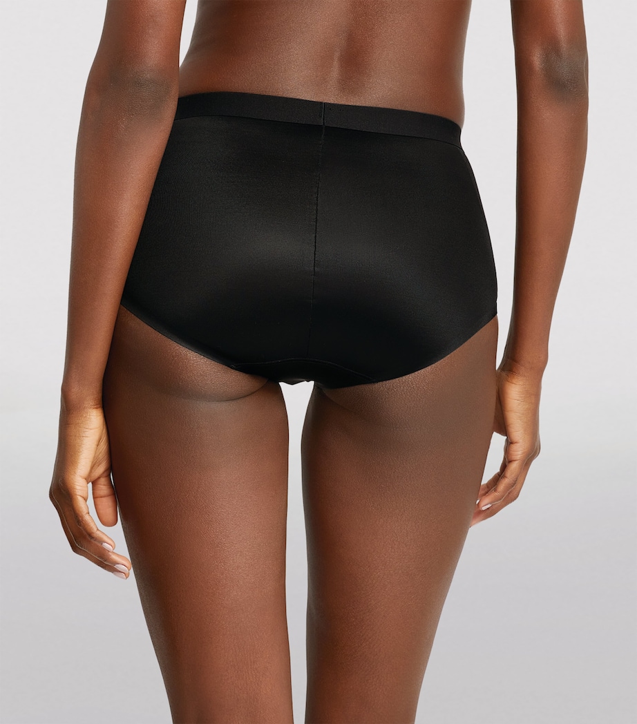 SPANXshape Invisible Briefs VERY BLACK Image 3