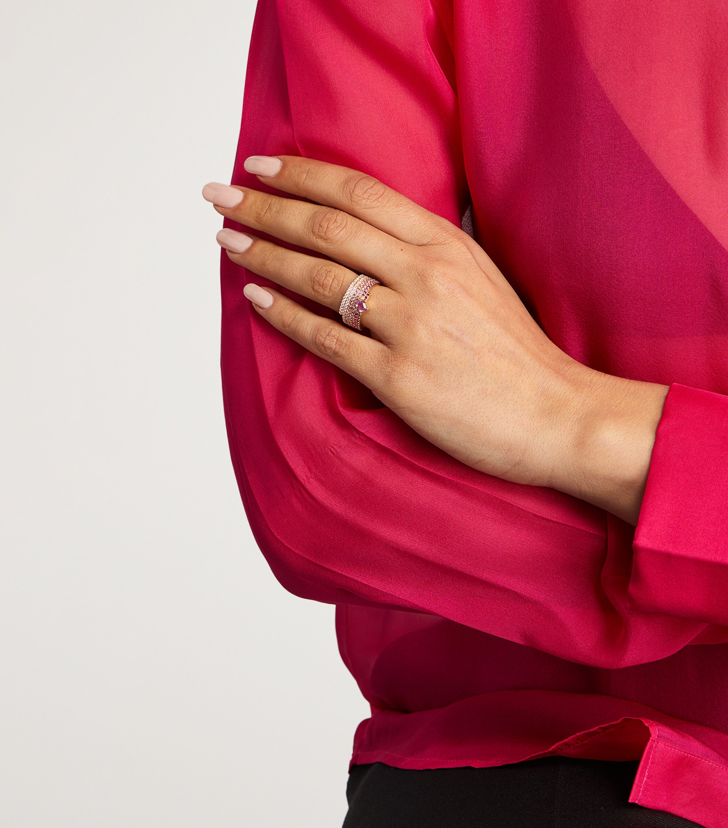 Nadine Aysoy Yellow Gold and Sapphire Le Cercle Ombré Ring Yellow Gold Image 2