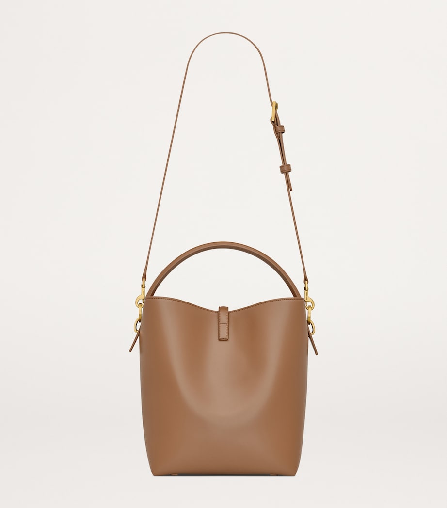 Calfskin Le 37 Bucket Bag 2536 Image 2