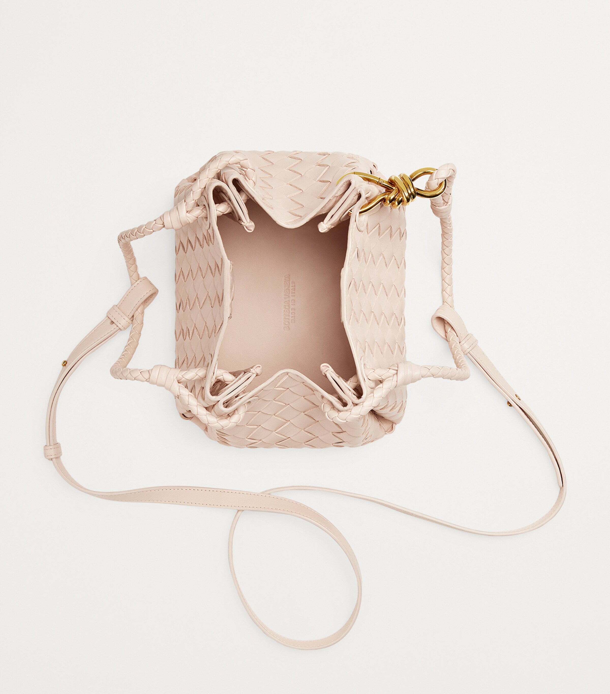 BV Small Parachute 21 Tan Lambskin Ghw