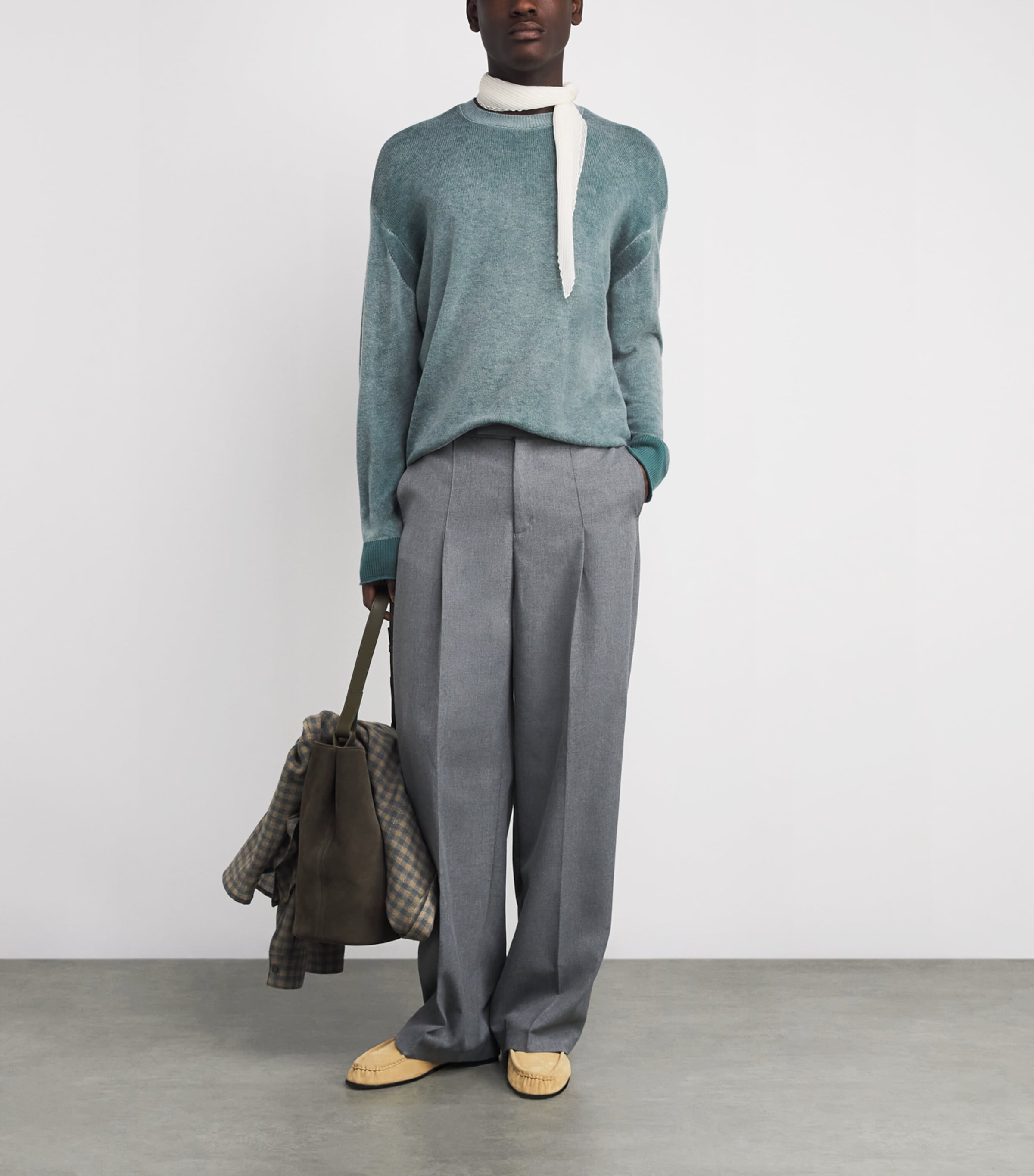 Wool-Cashmere Contrast-Stitch Sweater U9170 Image 2