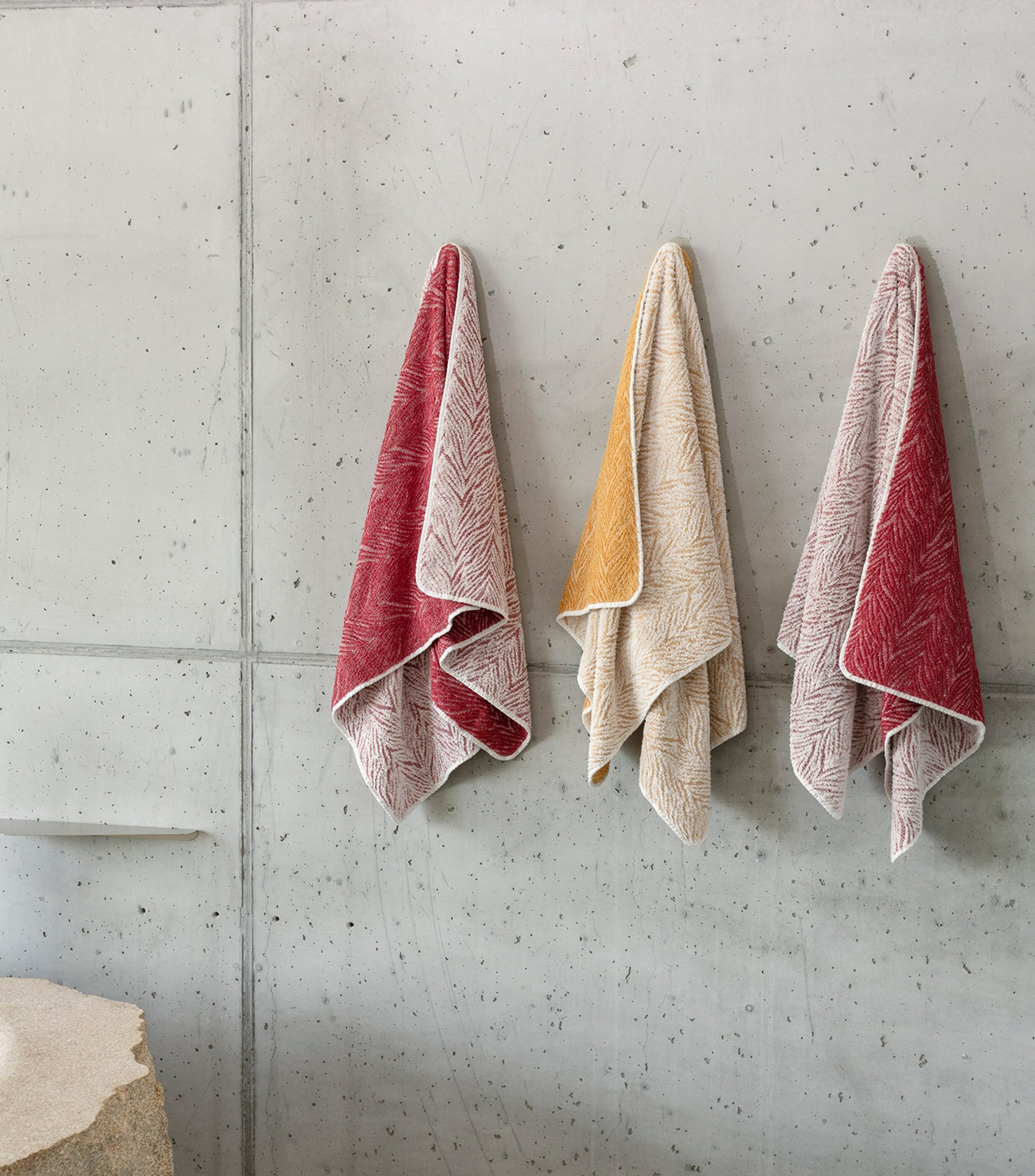 Abyss & Habidecor Egyptian Cotton Vasco Hand Towel (55cm x 100cm) Gold Image 5