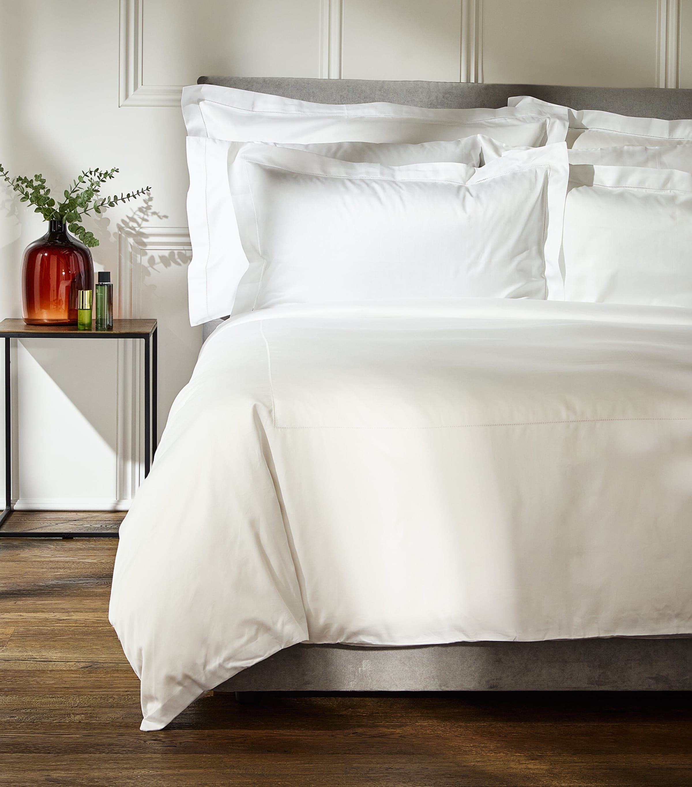 Peter Reed Slaidburn King Duvet Cover In White