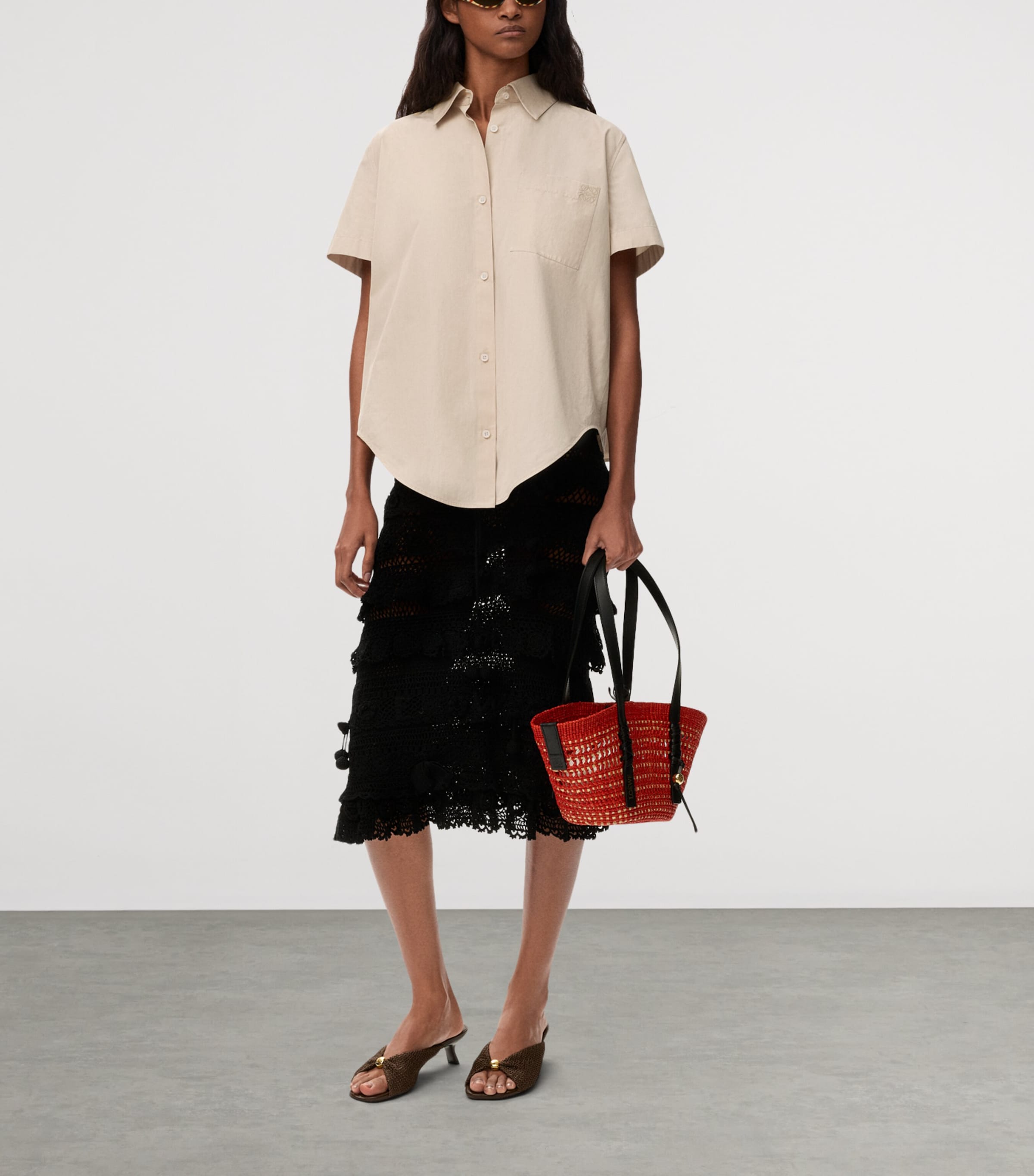 LOEWE Womens x Paula's Ibiza Anagram Short-Sleeve Shirt Light Beige Image 2