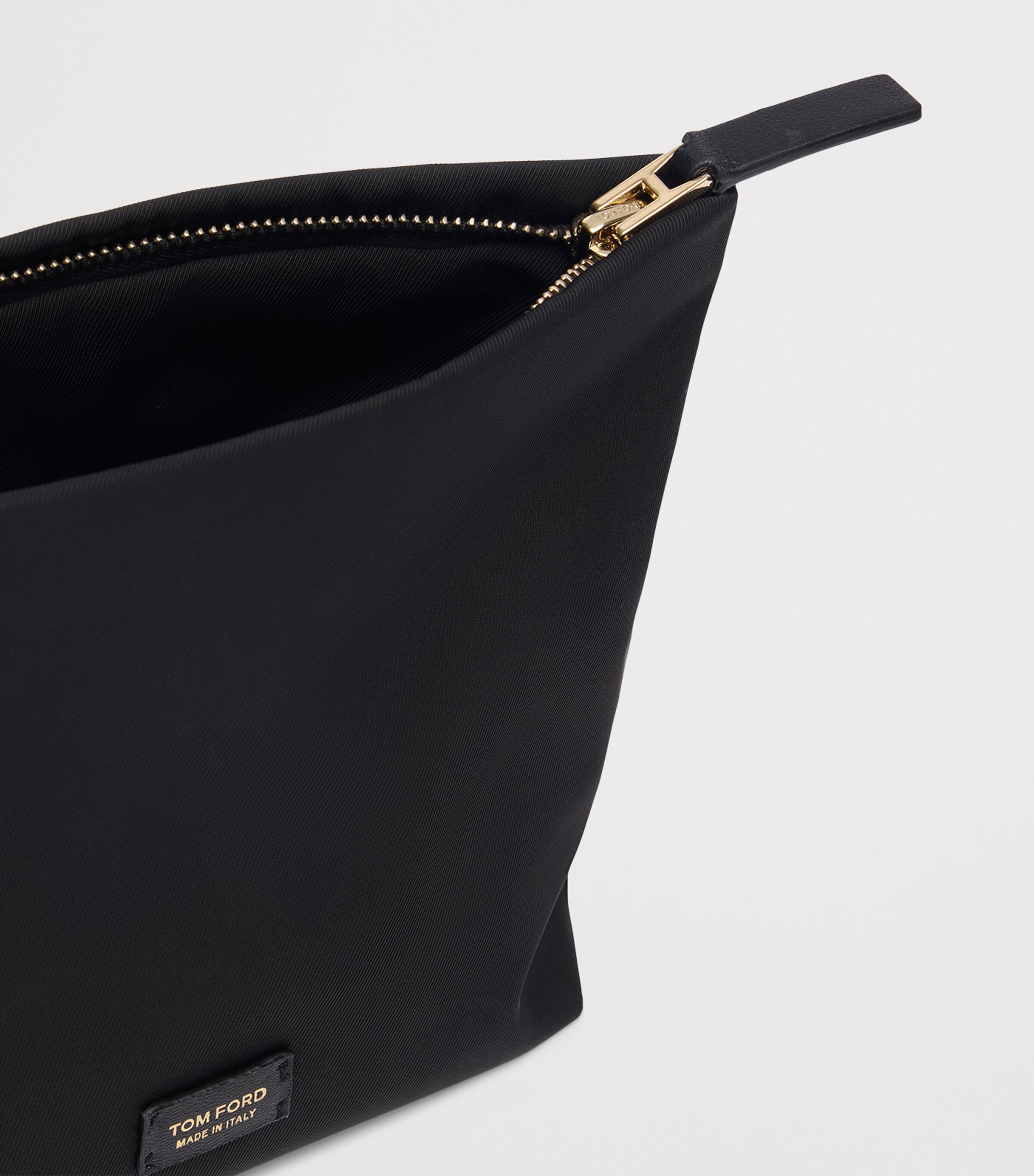 TOM FORD Small Logo Pouch Naa Image 4