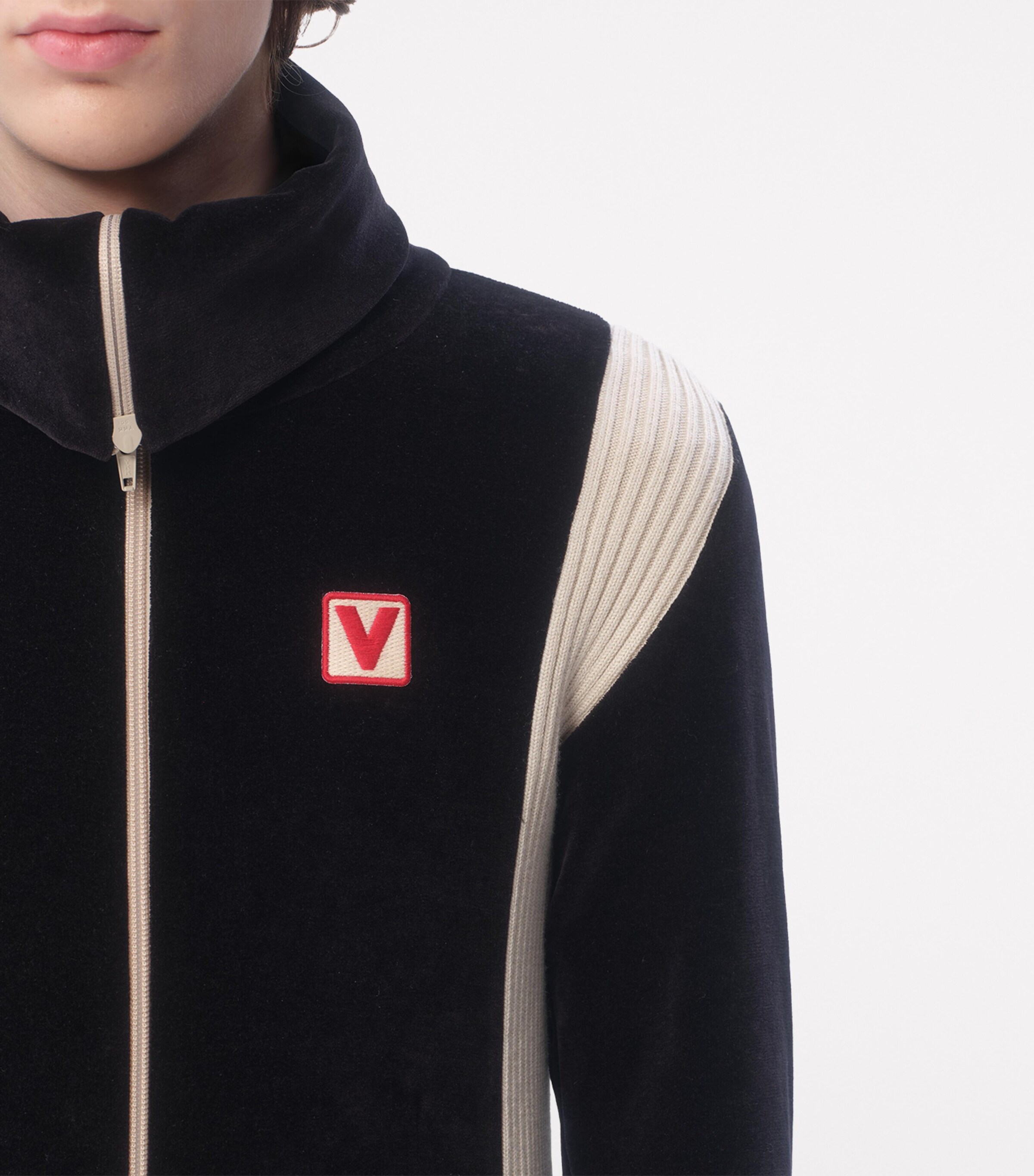 【関税&送料込】Valentino Garavani Chenille Sweatshirt With Valentino Chenille Chez Valentino Zip-Up Sweatshirt | Harrods US