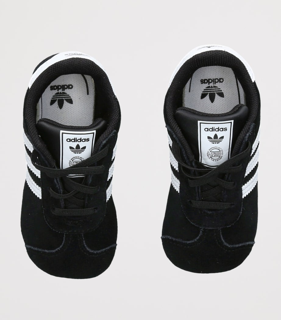 Gazelle Crib Sneakers BLK/WHITE Image 4