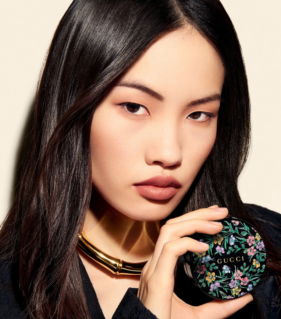 Gucci Éternité de Beauté Cushion Foundation Shade Iv Image 4