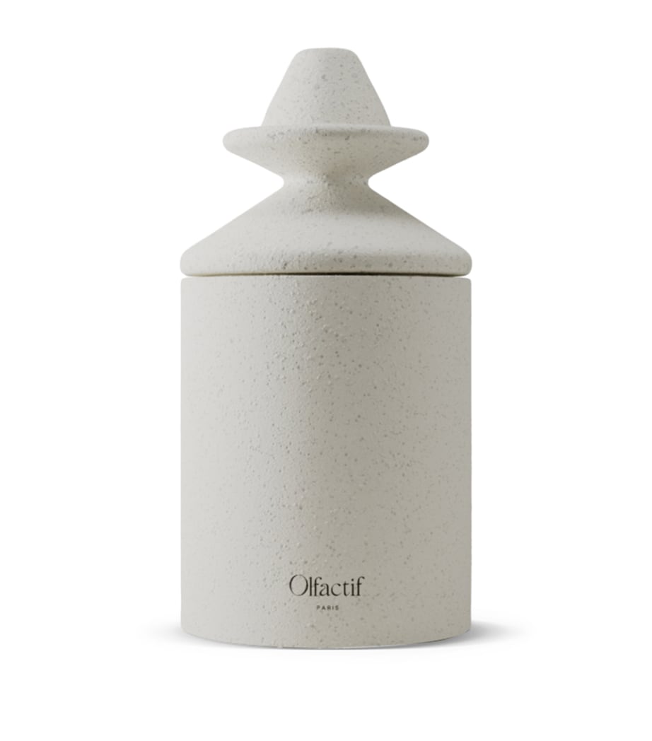 Olfactif Leo Amber Candle (240g) White Image 1