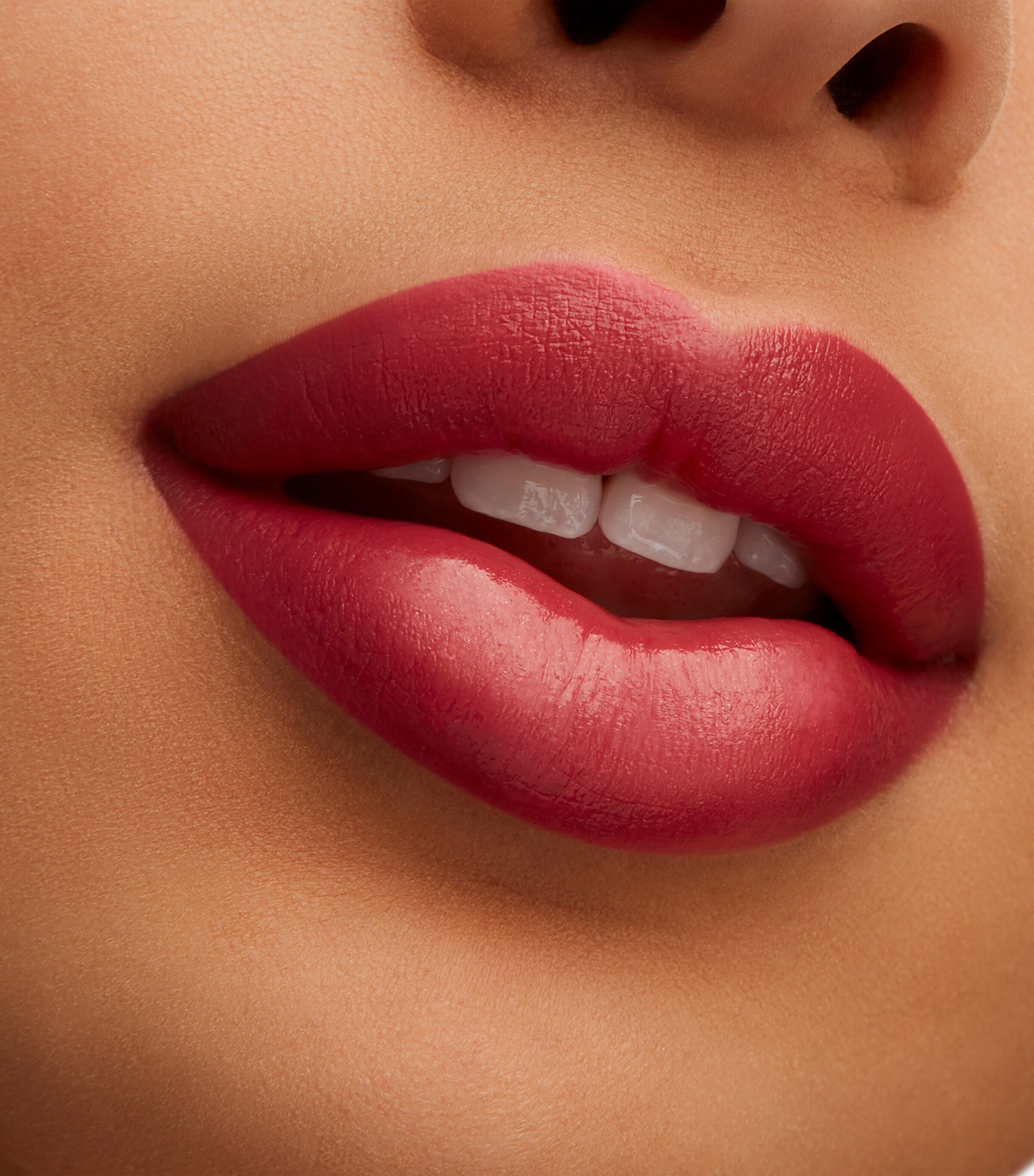 MAC Lustreglass Sheer-Shine Lipstick | Make-up | Lips | Lipsticks | Designers | MAC MAC Lustreglass Sheer-Shine Lipstick | Make-up | Lips | Lipsticks | Designers | MAC