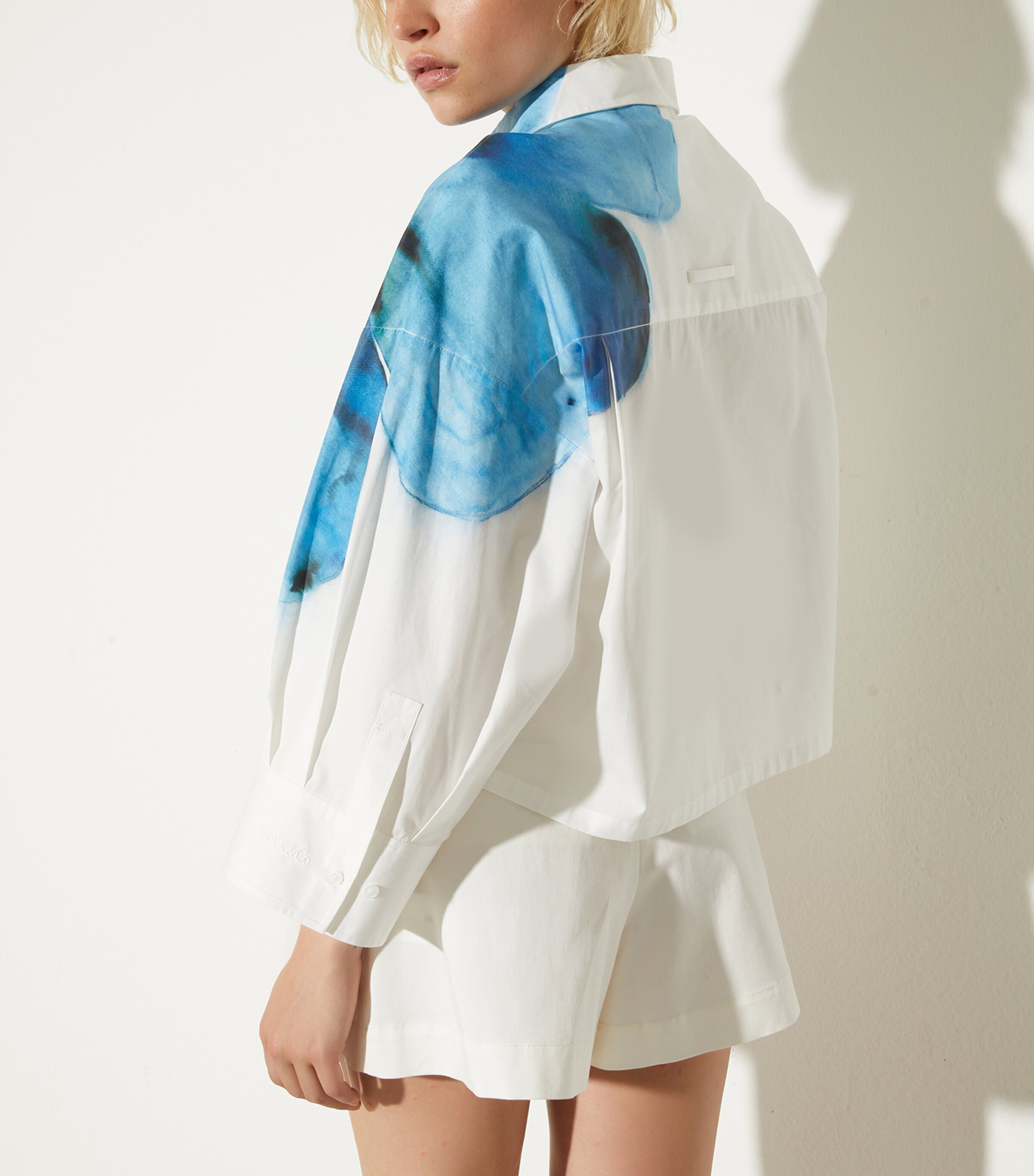 MAX&Co. Womens Floral Print Cropped Shirt Cream Image 3