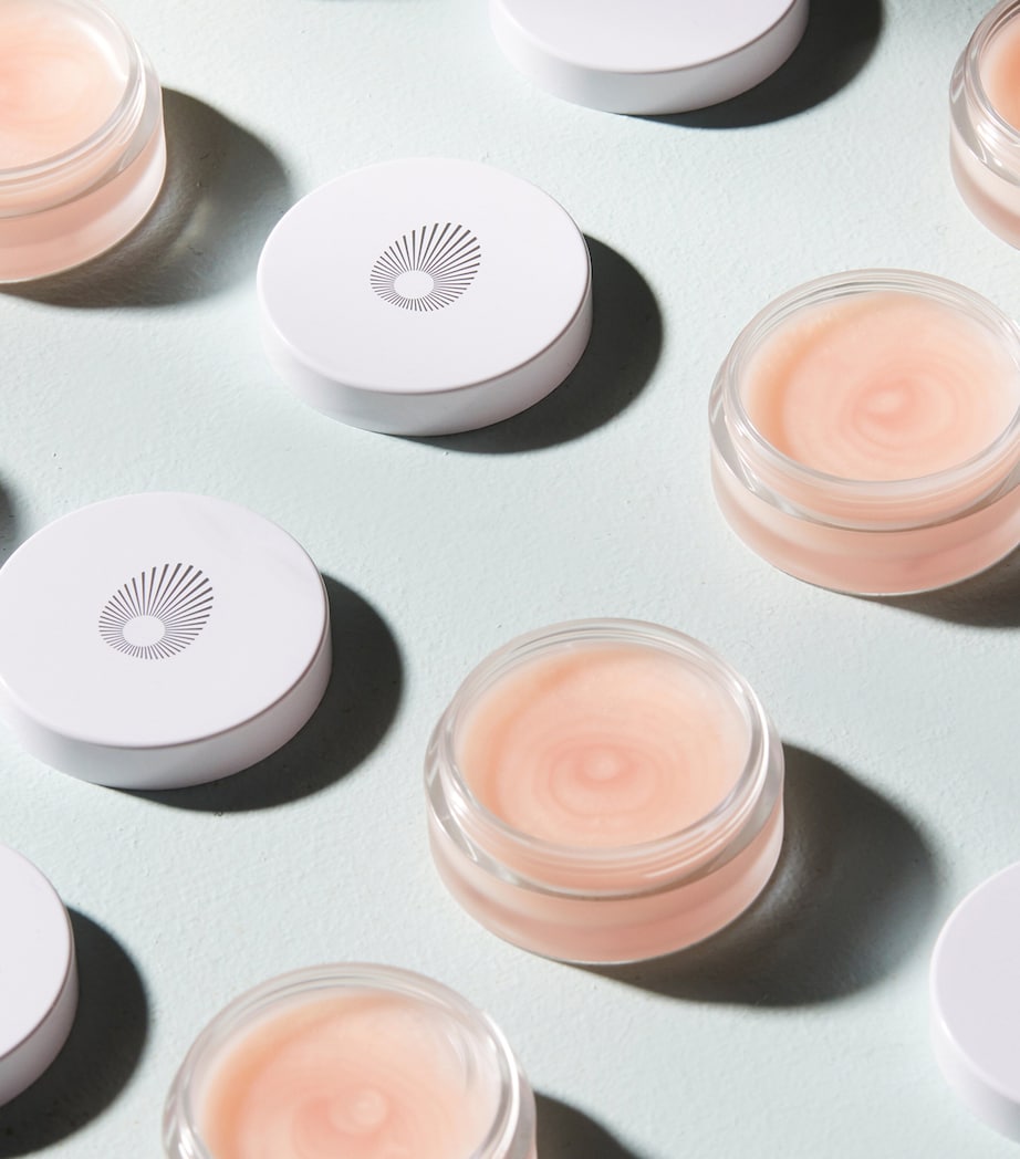 Perfecting Lip Balm NO COLOUR Image 4