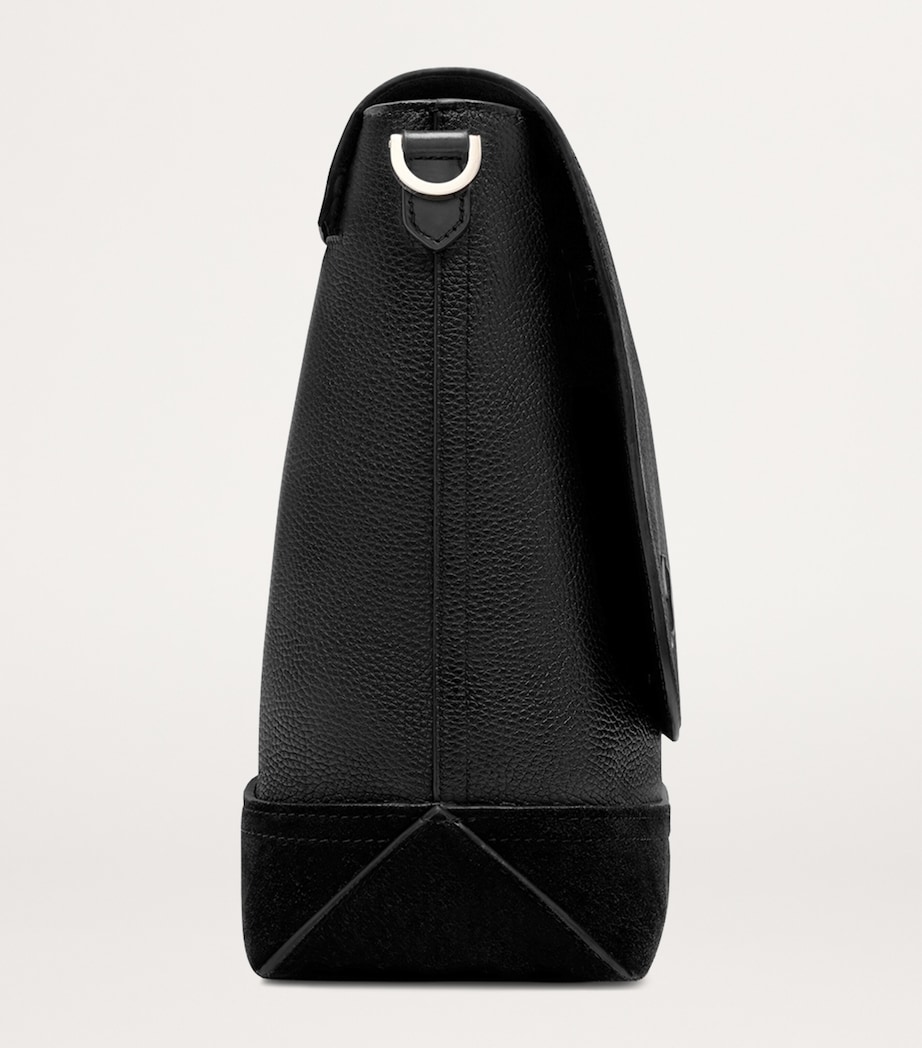 Leather Chic Sport Messenger Bag 1N001 Image 3