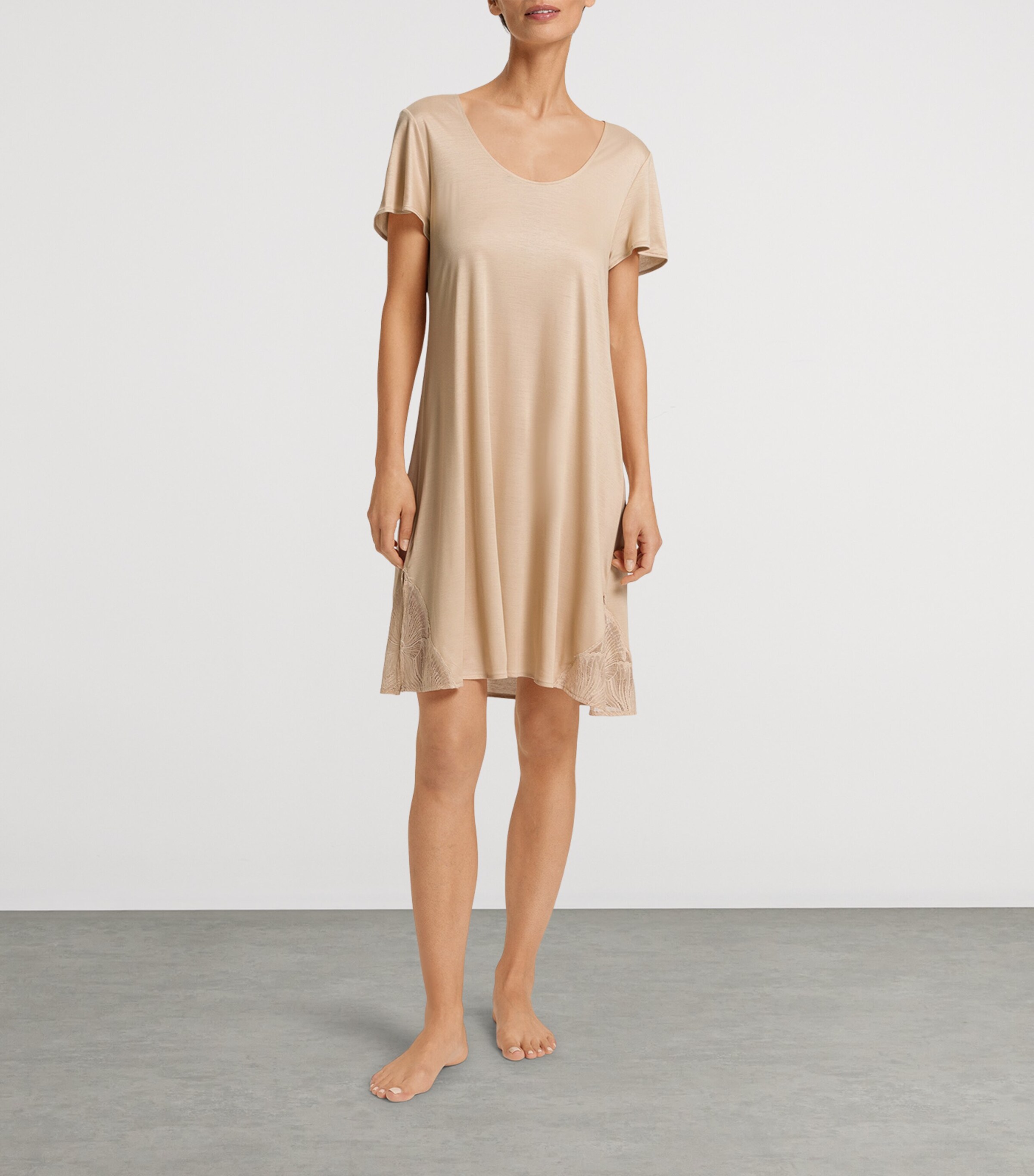 Hanro Lace-Trim Lilith Nightdress | Women Clothing | Nightwear | Nightdresses | Designers | Hanro Hanro Lace-Trim Lilith Nightdress | Women Clothing | Nightwear | Nightdresses | Designers | Hanro