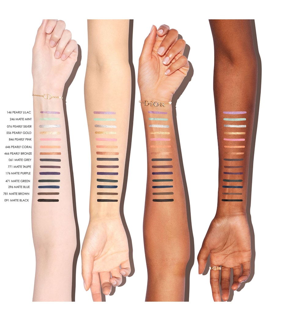 Diorshow 24H Stylo Waterproof Eyeliner 091 MATTE BLACK Image 3