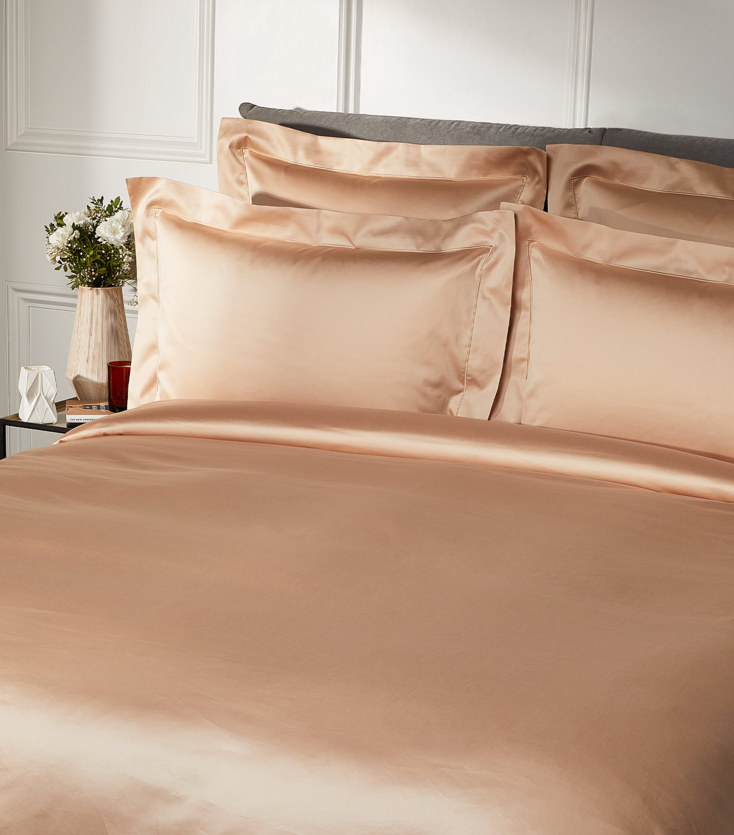 Celso De Lemos Bourdon Oxford Pillowcase (50cm x 75cm) Powder Image 2