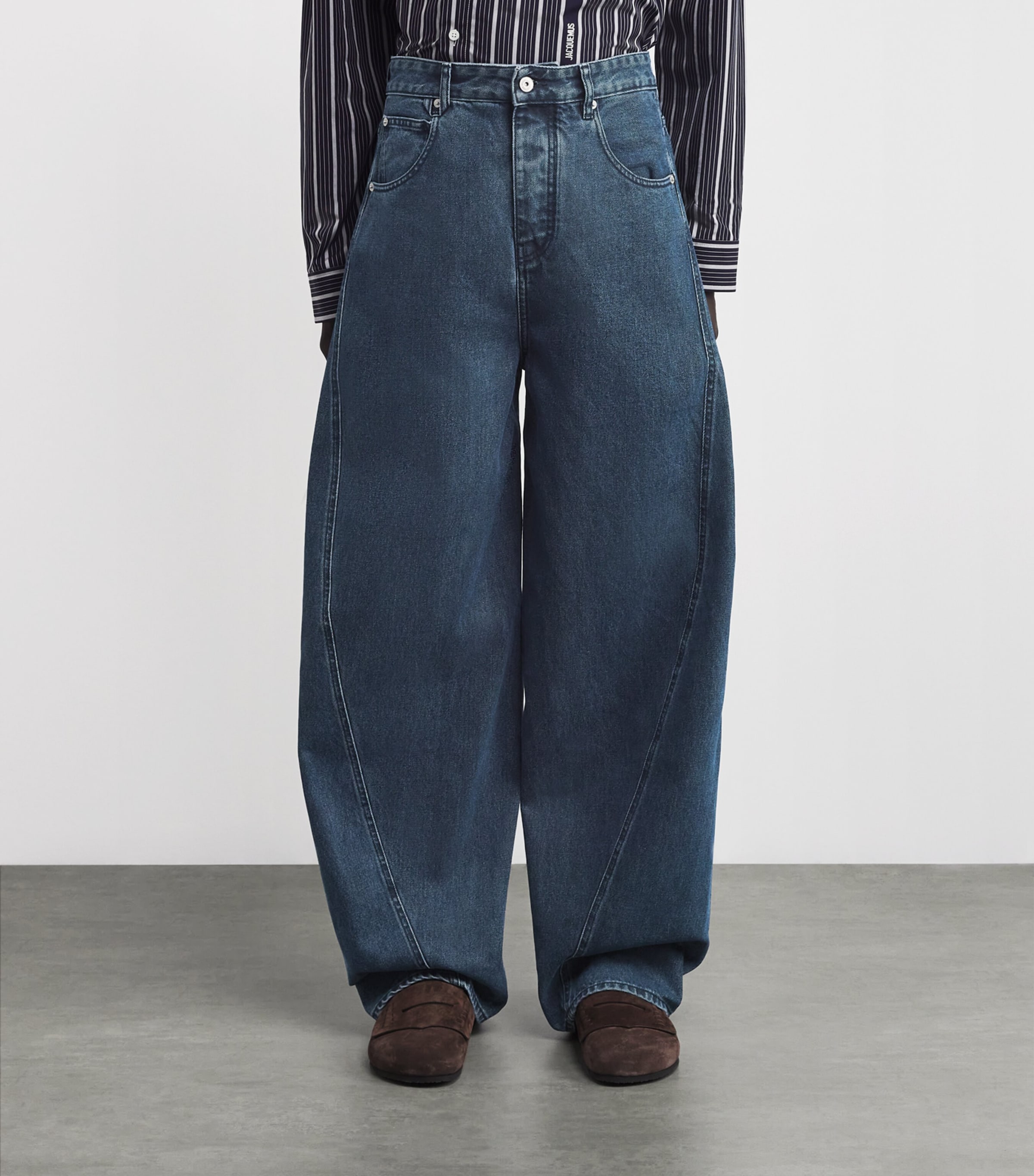 Jacquemus Mens Curved-Seam Wide-Leg Jeans Navy Image 3