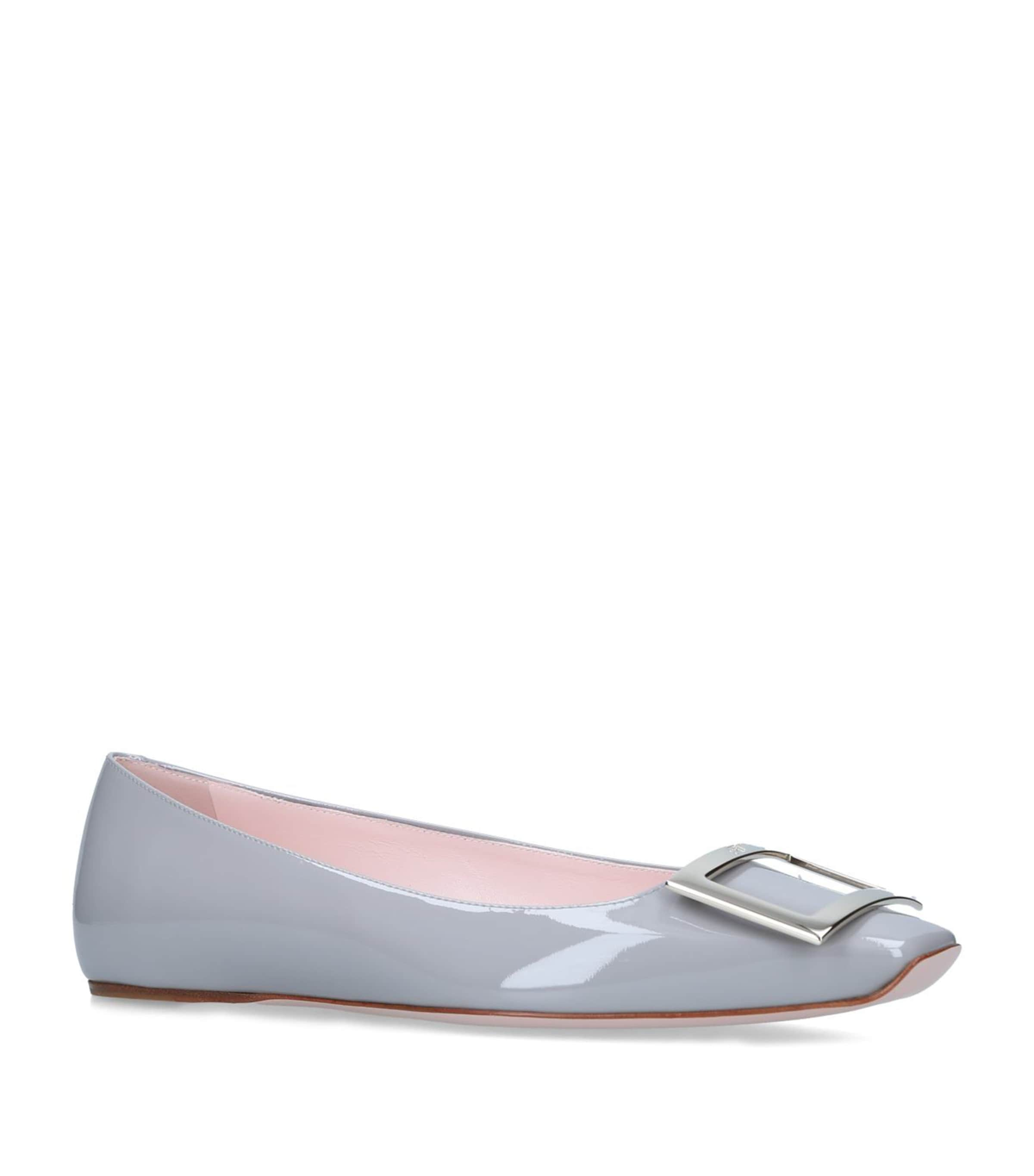 Shop Roger Vivier Patent Leather Trompette Ballet Flats In Grey