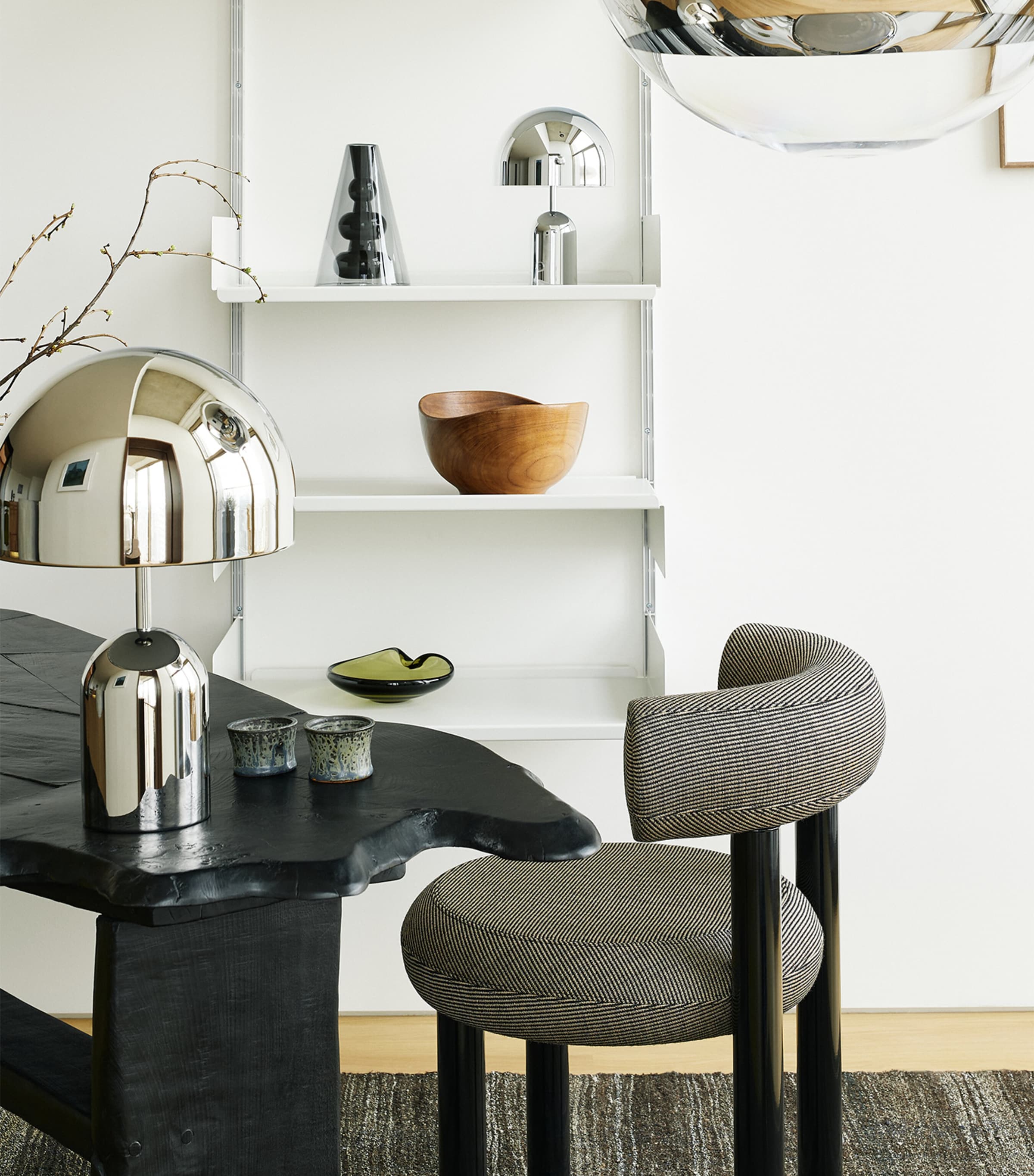 Portable Bell Table Lamp SILVER Image 3