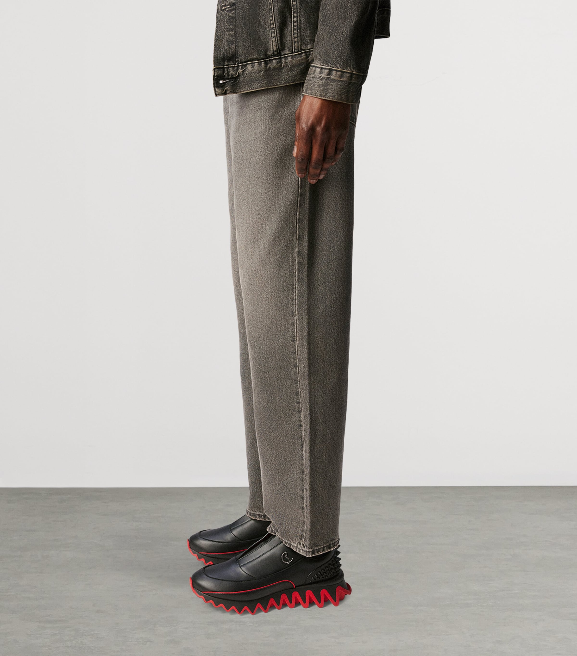 Sharkyloub Slip-On Sneakers BK01 Image 5