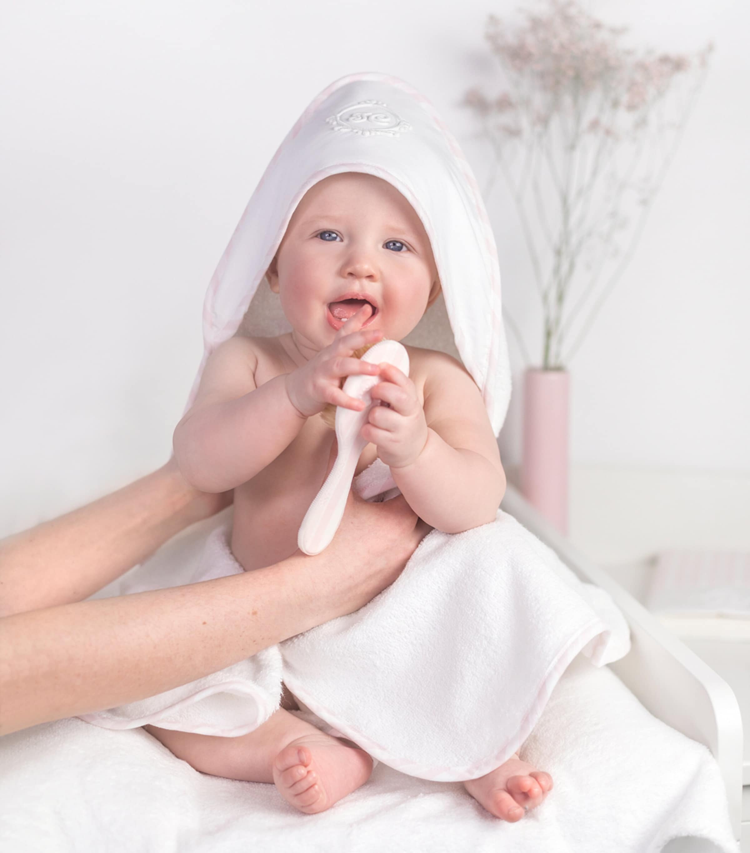 Cotton Hooded Towel PINK Image 3